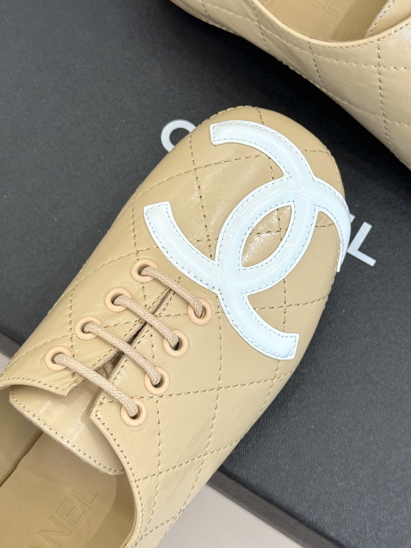 CHANE*｜小香经典双C中古芭蕾舞鞋小皮鞋标志性的大双C logo夺目而精致诉说着品牌百年的传奇历史与