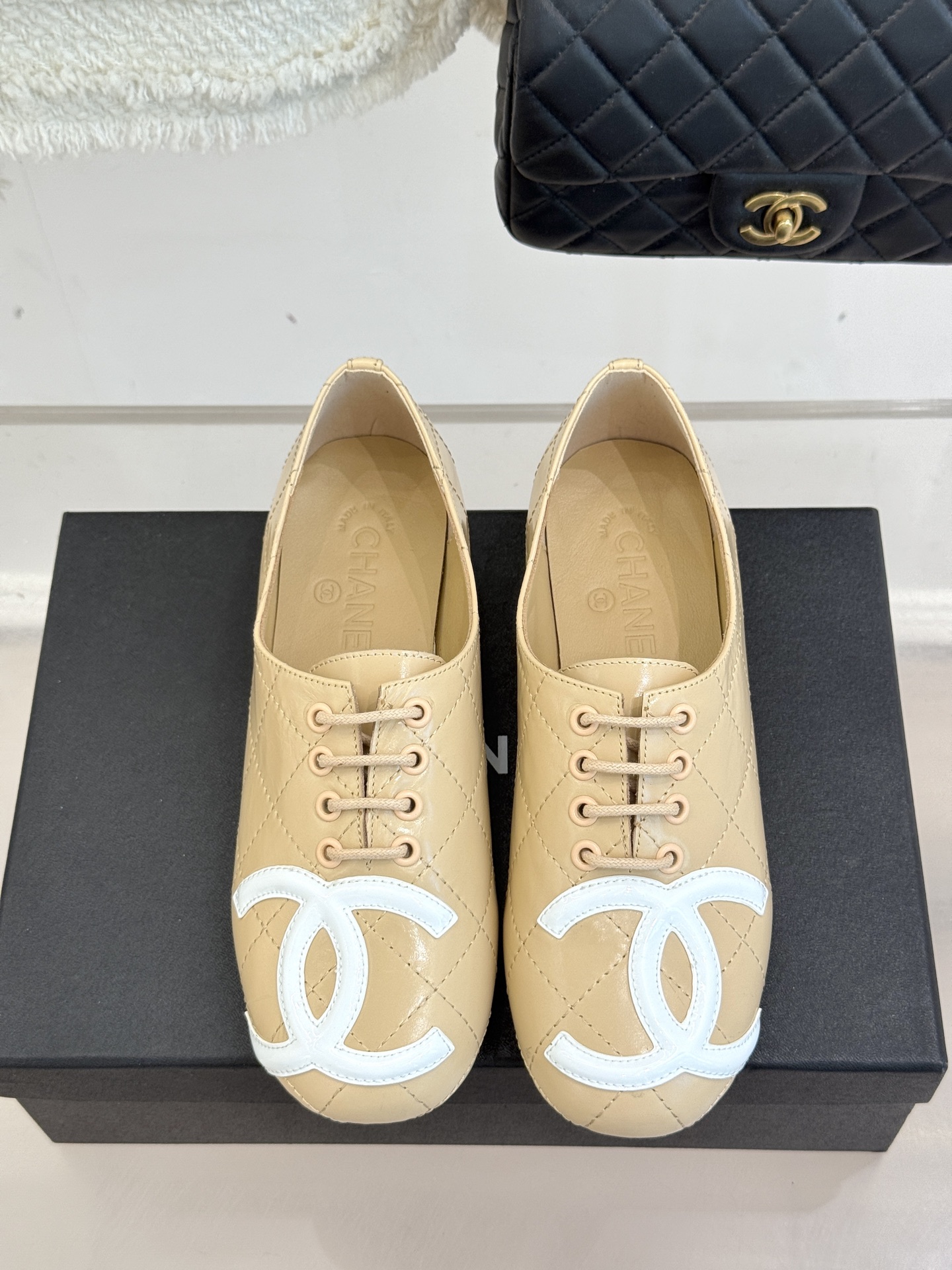 CHANE*｜小香经典双C中古芭蕾舞鞋小皮鞋标志性的大双C logo夺目而精致诉说着品牌百年的传奇历史与