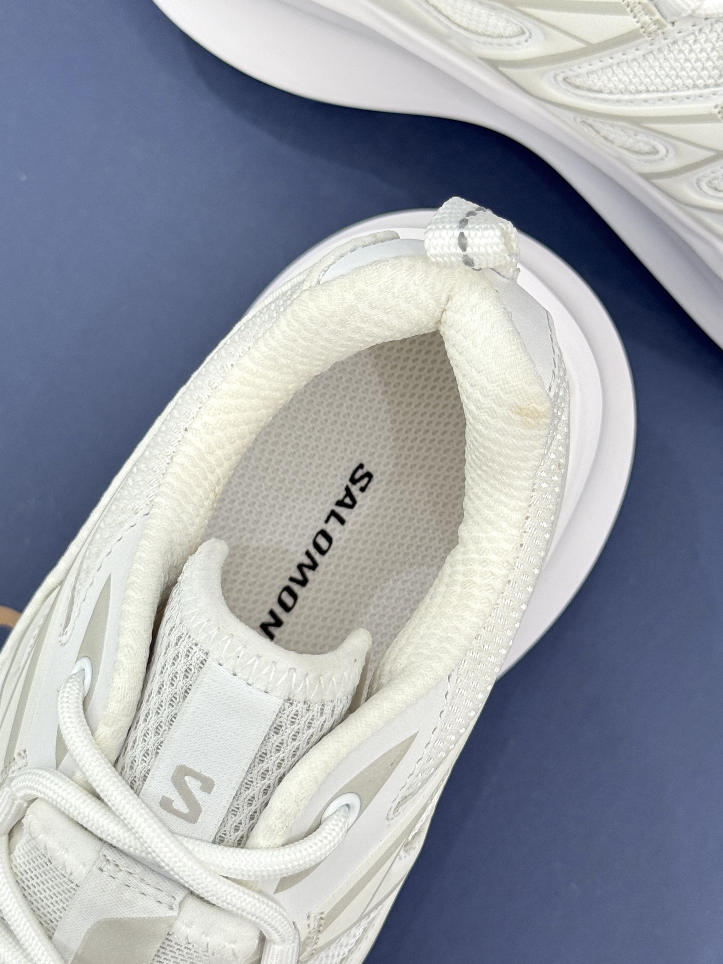 COMME des GARÇONS x SALOMON XT-6 萨洛蒙联名厚底运动鞋当先锋解构美学撞上