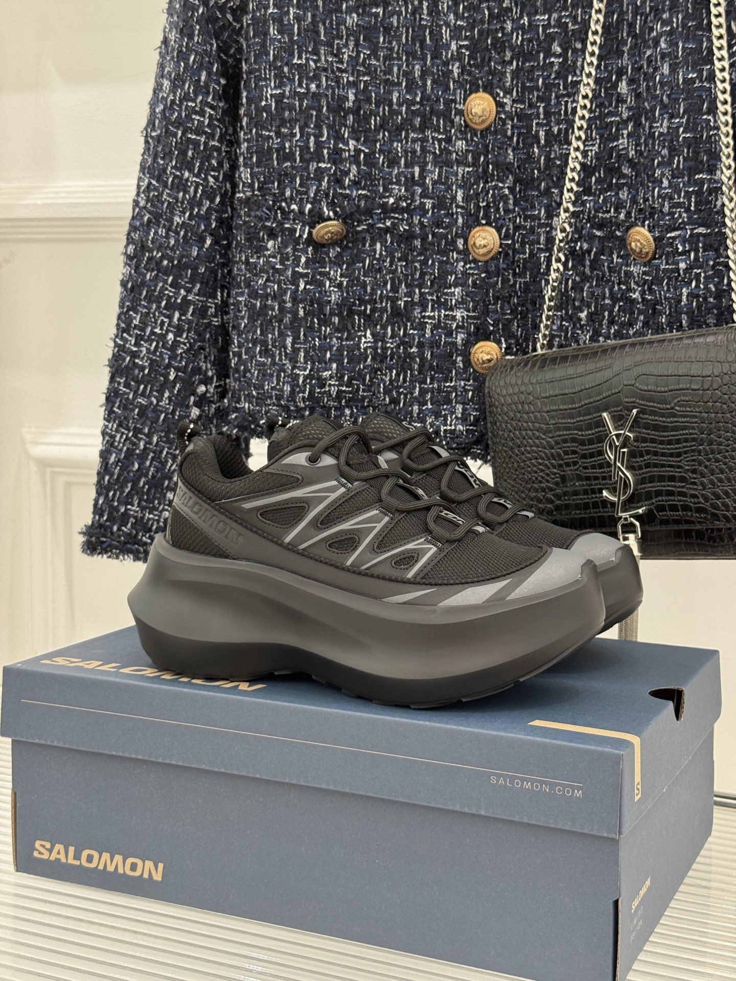 COMME des GARÇONS x SALOMON XT-6 萨洛蒙联名厚底运动鞋当先锋解构美学撞上