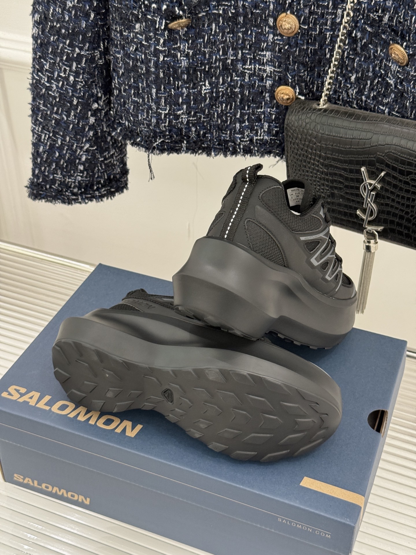 COMME des GARÇONS x SALOMON XT-6 萨洛蒙联名厚底运动鞋当先锋解构美学撞上
