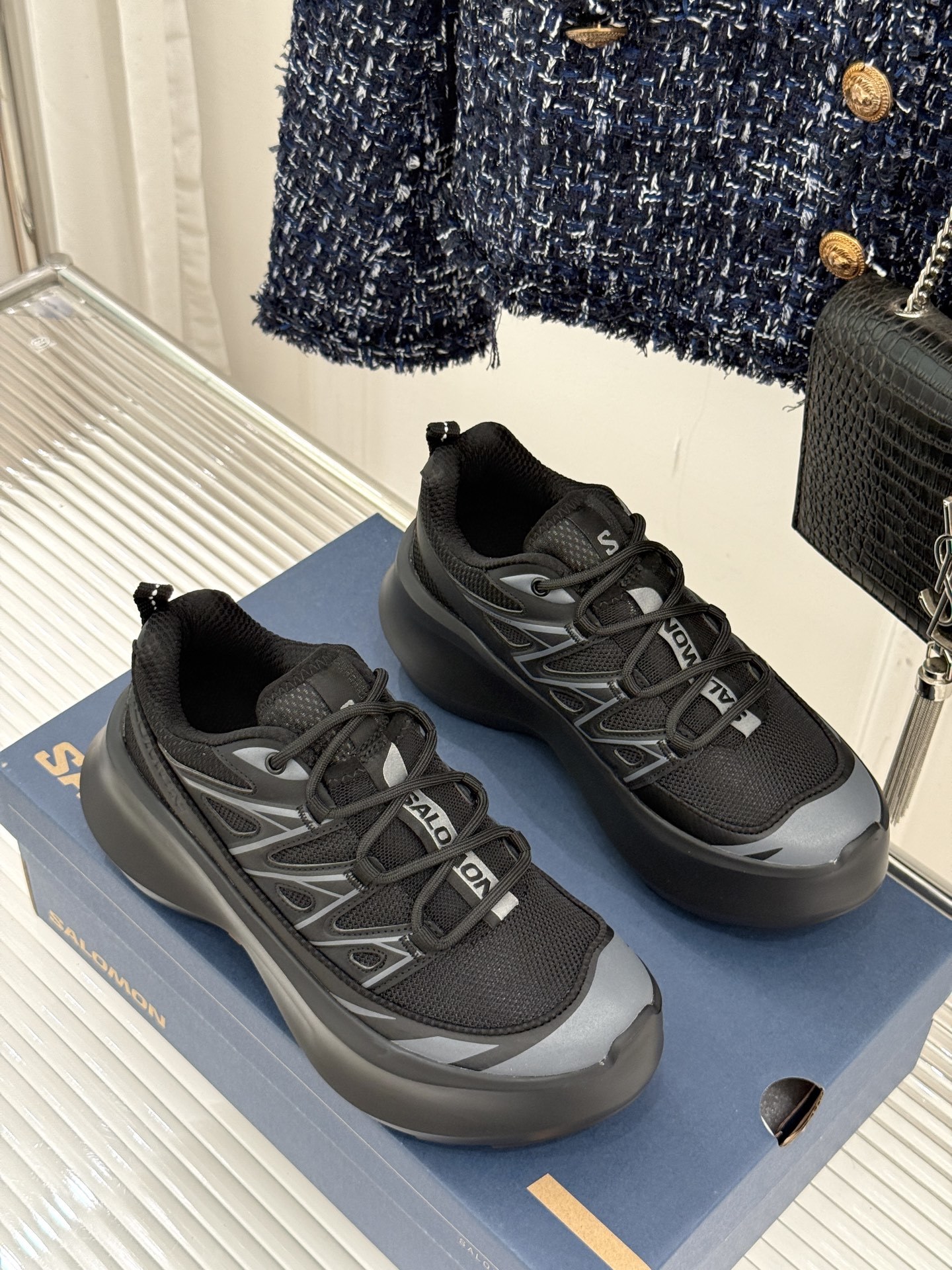 COMME des GARÇONS x SALOMON XT-6 萨洛蒙联名厚底运动鞋当先锋解构美学撞上