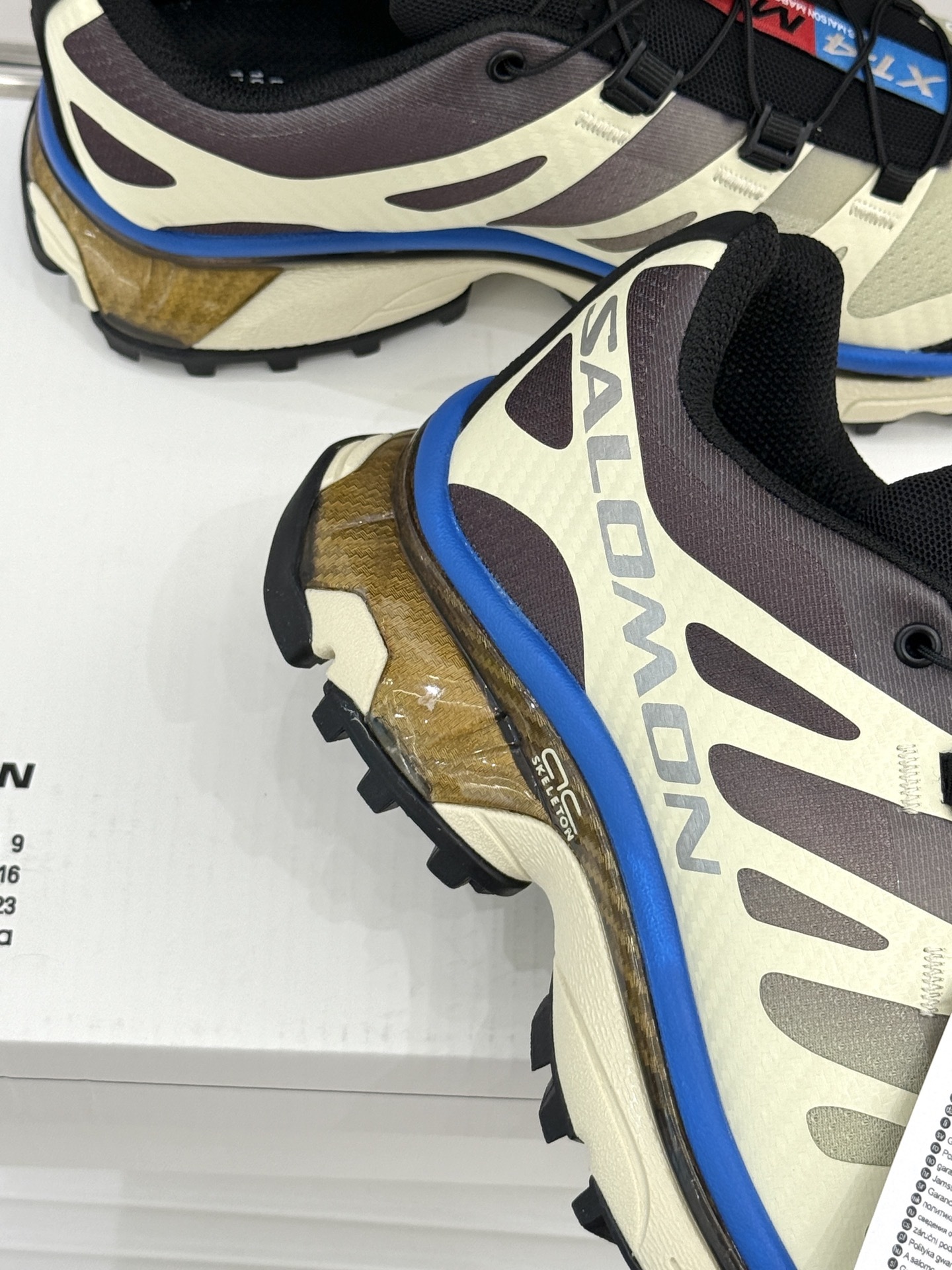 SALOMON x MM6 XT-4 mule情侣款机能休闲运动鞋自从入手它 我鞋柜里其他鞋都失宠了。这