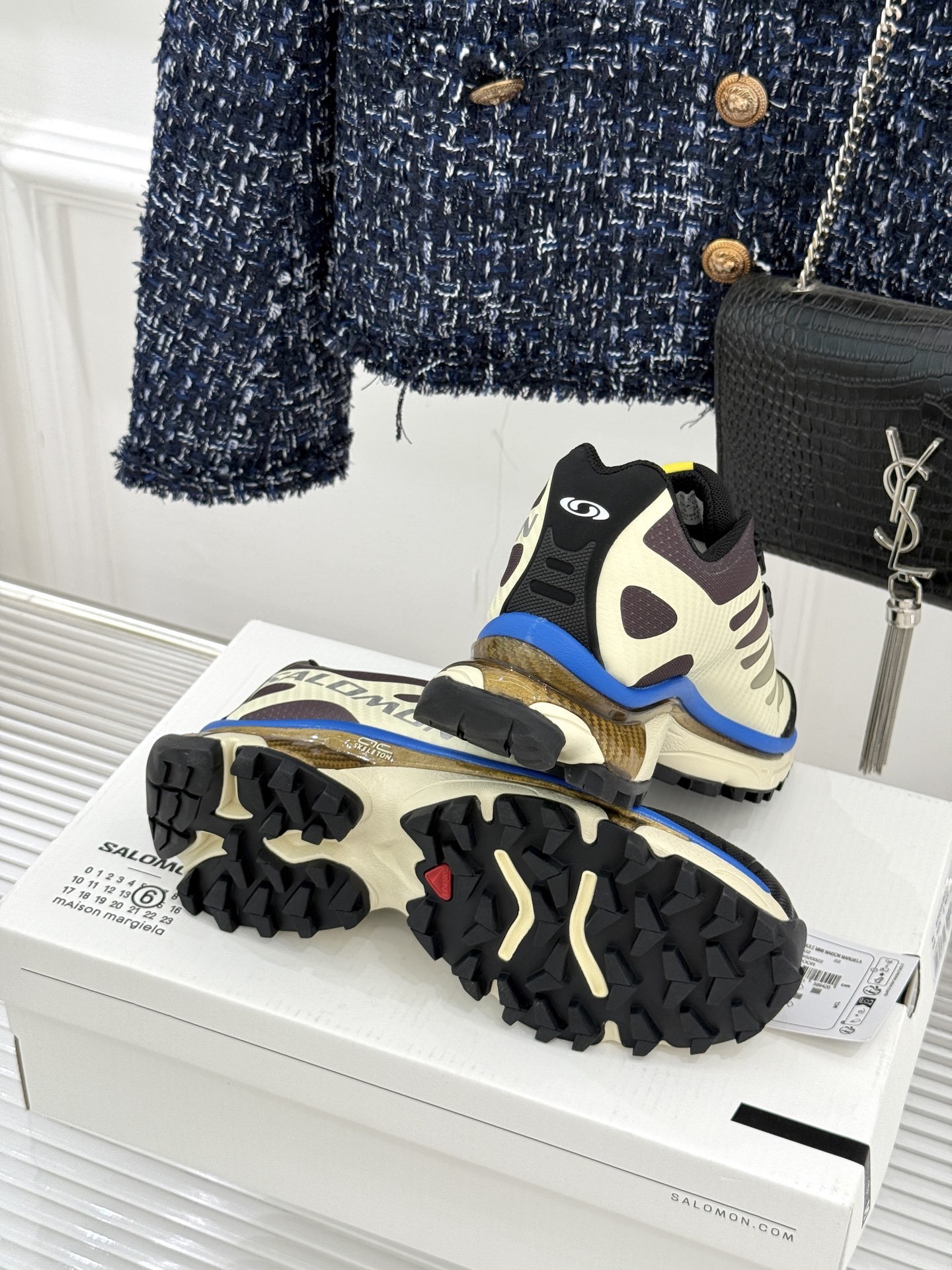 SALOMON x MM6 XT-4 mule情侣款机能休闲运动鞋自从入手它 我鞋柜里其他鞋都失宠了。这