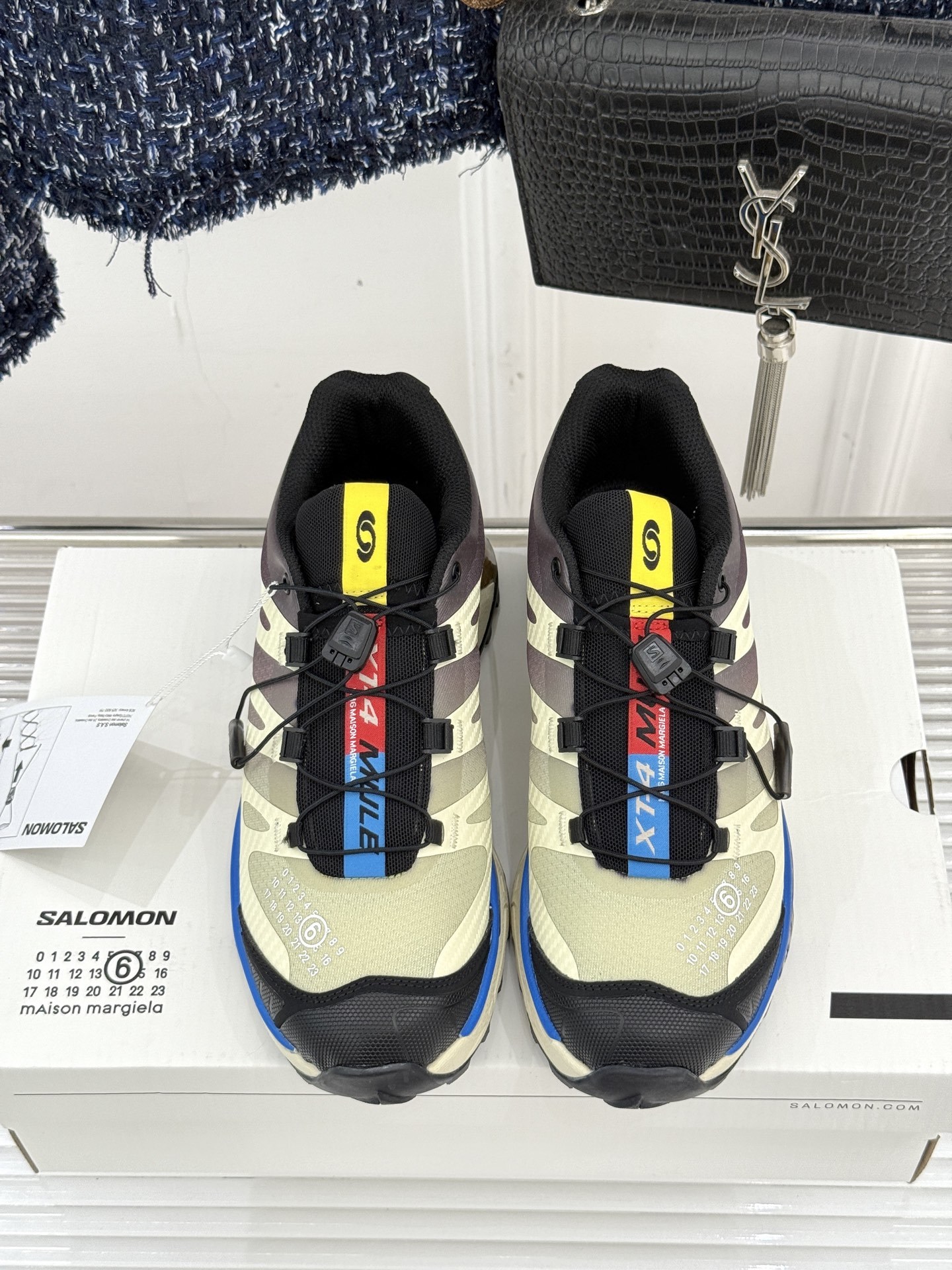 SALOMON x MM6 XT-4 mule情侣款机能休闲运动鞋自从入手它 我鞋柜里其他鞋都失宠了。这