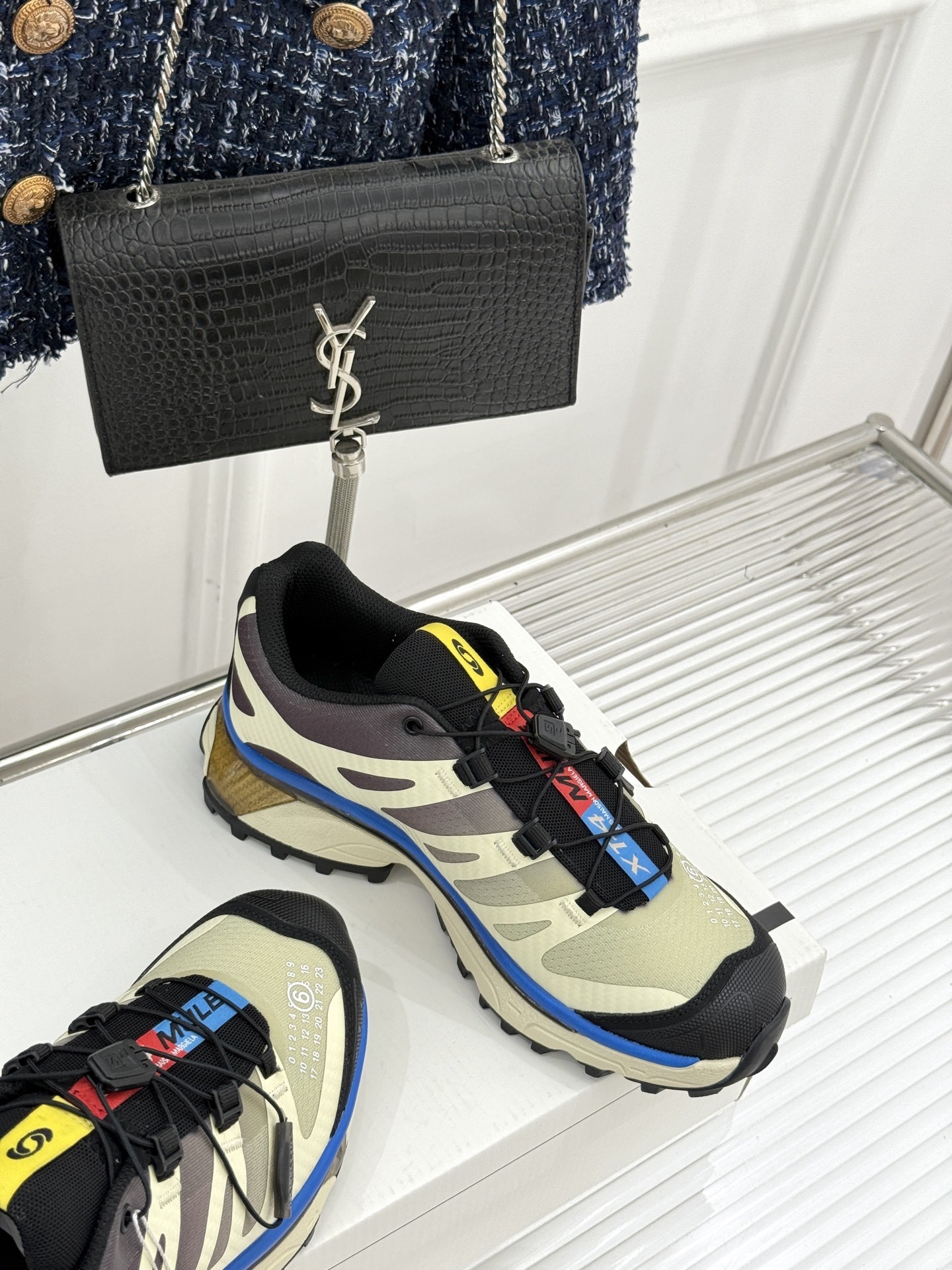 SALOMON x MM6 XT-4 mule情侣款机能休闲运动鞋自从入手它 我鞋柜里其他鞋都失宠了。这