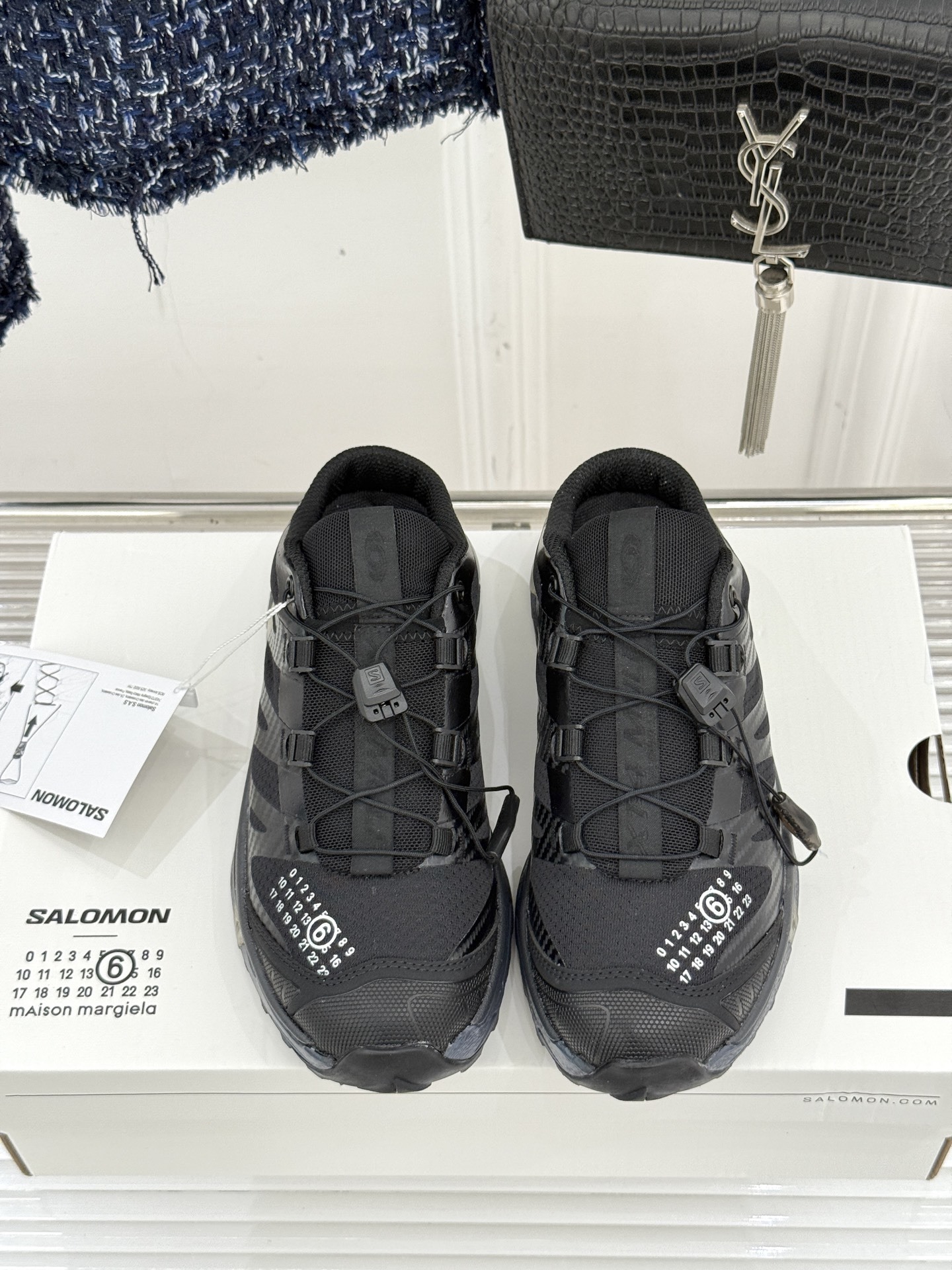 SALOMON x MM6 XT-4 mule情侣款机能休闲运动鞋自从入手它 我鞋柜里其他鞋都失宠了。这