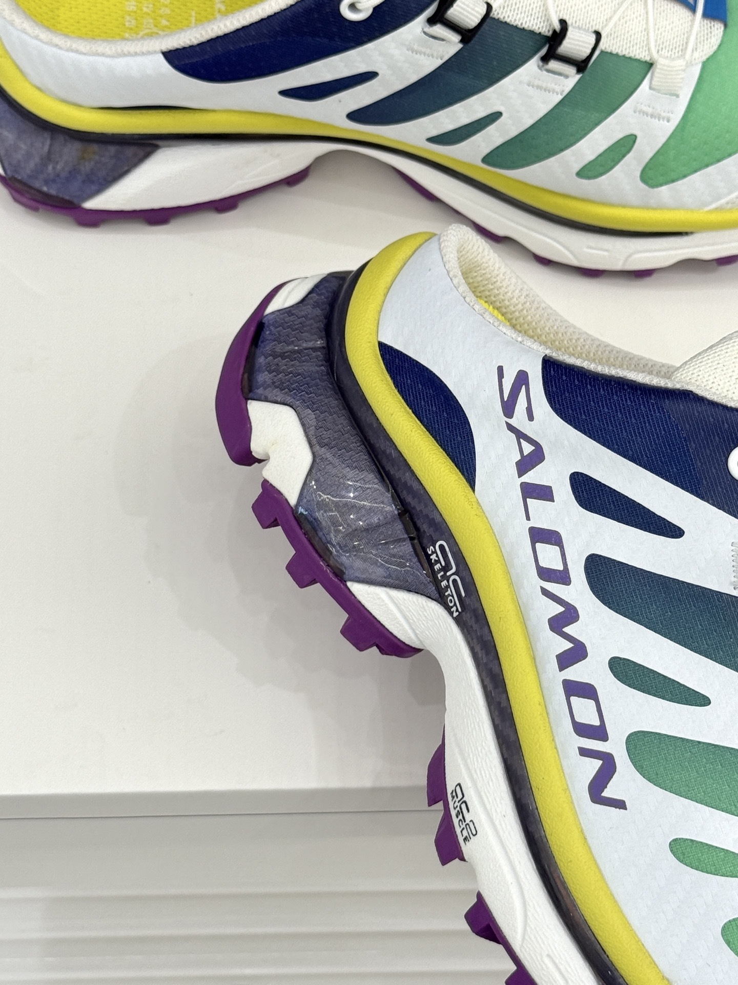 SALOMON x MM6 XT-4 mule情侣款机能休闲运动鞋自从入手它 我鞋柜里其他鞋都失宠了。这
