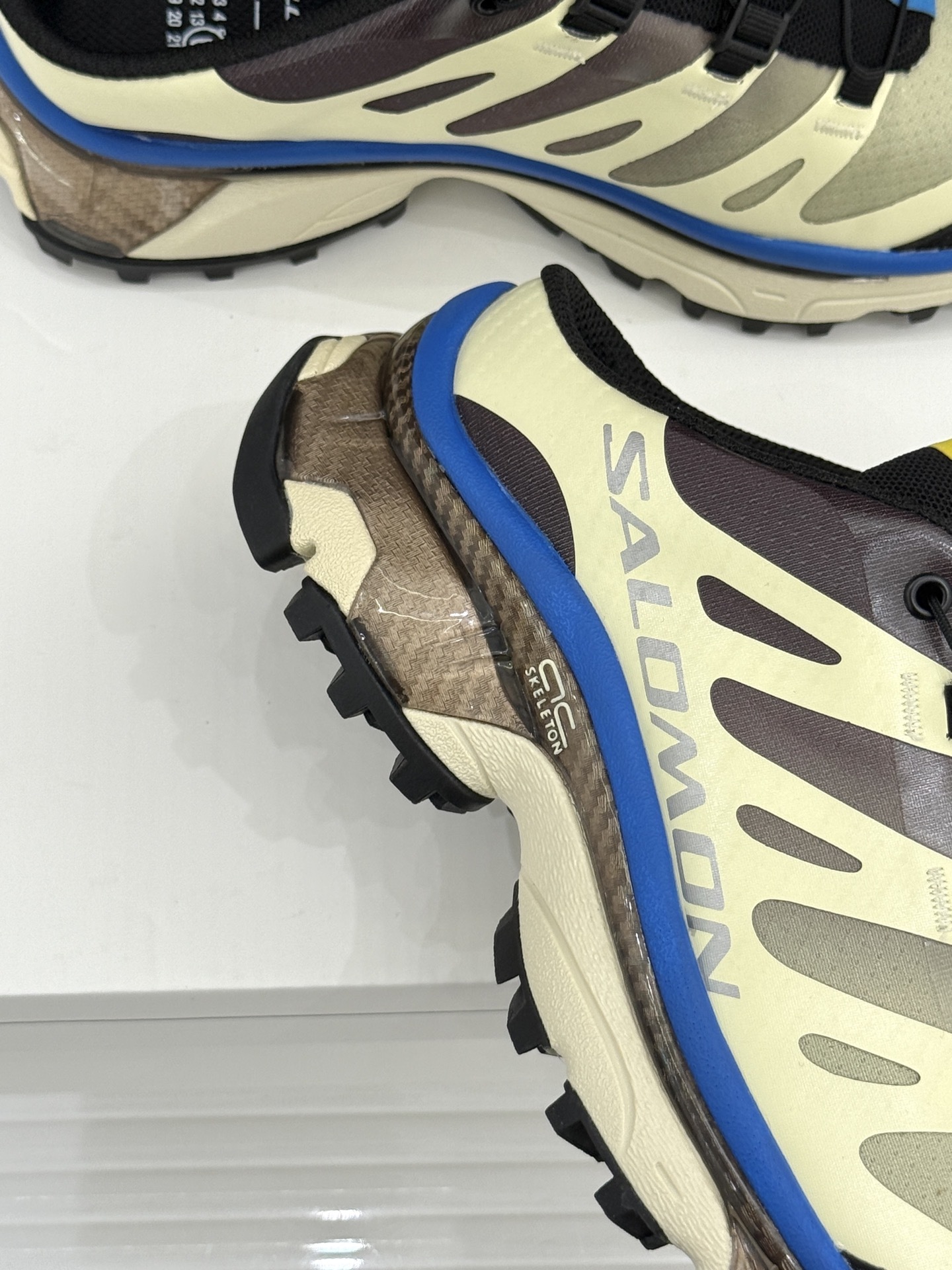 SALOMON x MM6 XT-4 mule情侣款机能休闲运动鞋自从入手它 我鞋柜里其他鞋都失宠了。这