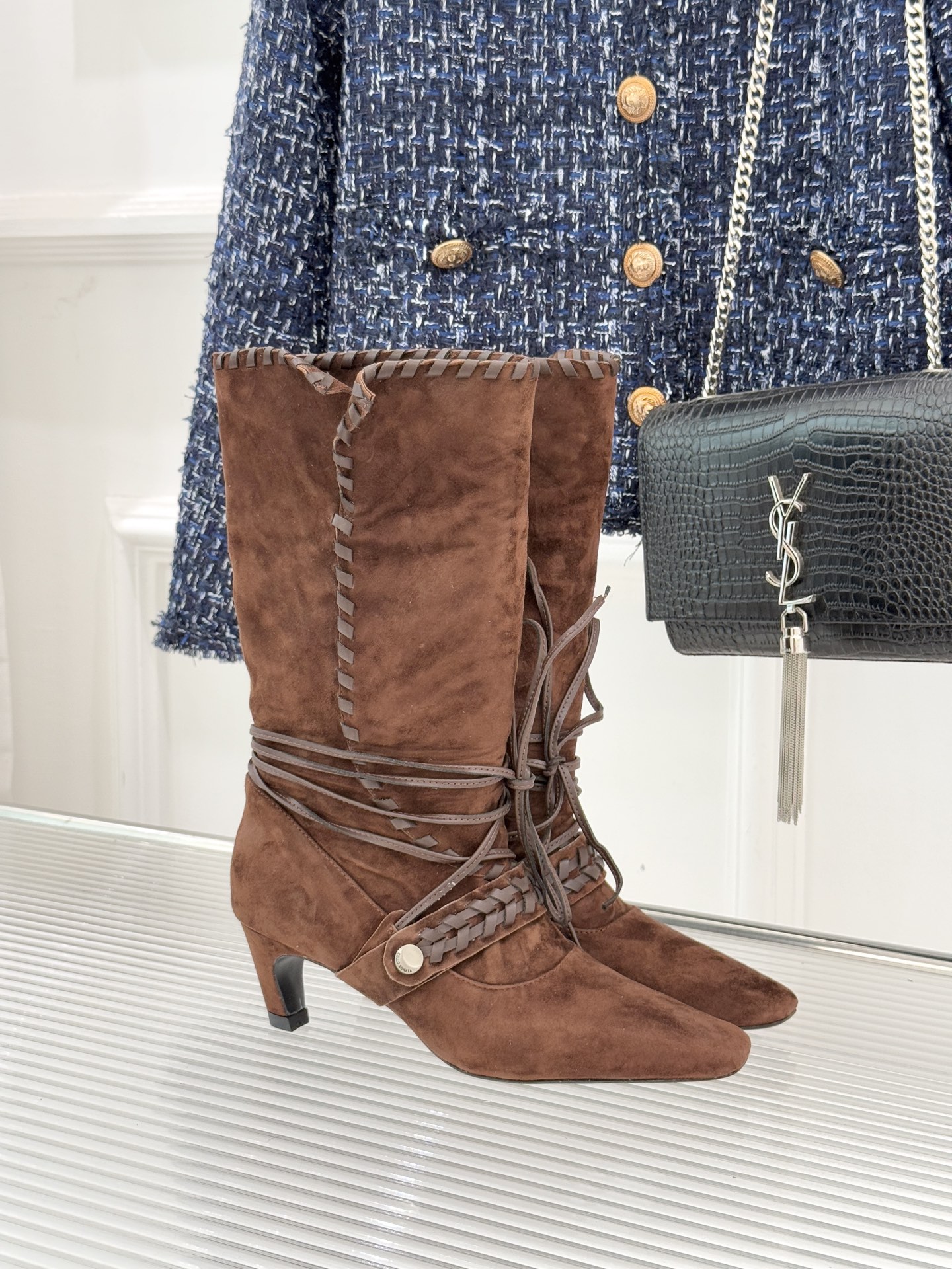 Cello Sonata 25WF新品编织绑带复古猫跟堆堆靴当编织的肌理碰撞复古堆堆靴型这款短靴便成了秋