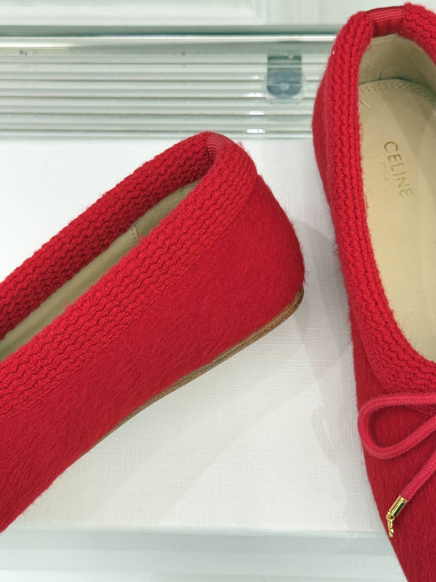 Celine /塞琳25WF新品蝴蝶结针织毛毛平底芭蕾舞鞋当芭蕾美学的灵动邂逅布尔乔亚风的慵懒精致这双芭