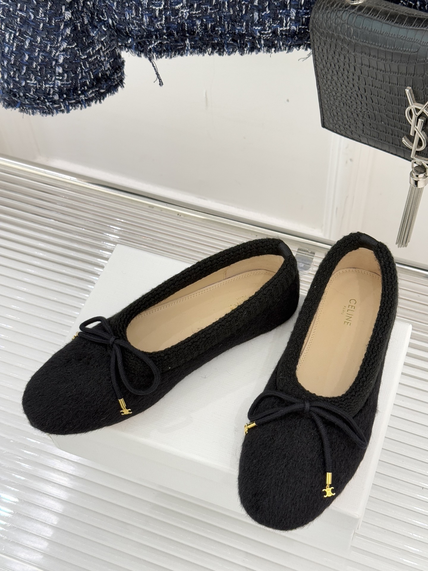 Celine /塞琳25WF新品蝴蝶结针织毛毛平底芭蕾舞鞋当芭蕾美学的灵动邂逅布尔乔亚风的慵懒精致这双芭