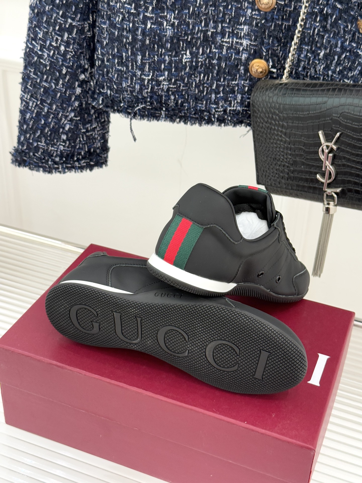 男码＋10Gucci/古驰25WF新品彩虹织带休闲德训鞋当70年代运动基因遇上大胆色彩表达这款休闲德训鞋