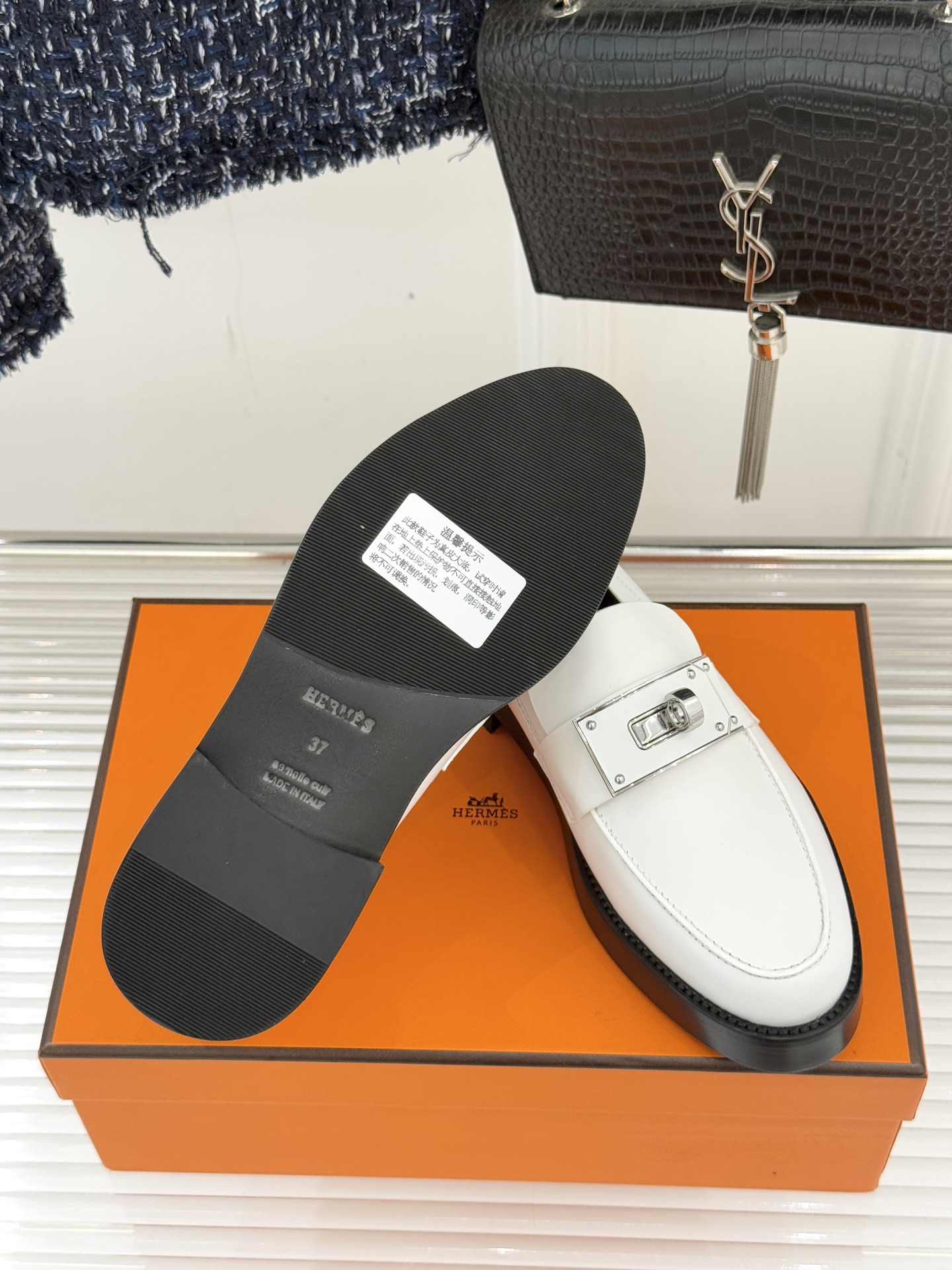 （配原版飞机盒）Hermès/爱马仕25WF新品Kelly扣复古厚底乐福鞋 当传奇Kelly扣邂逅复古厚