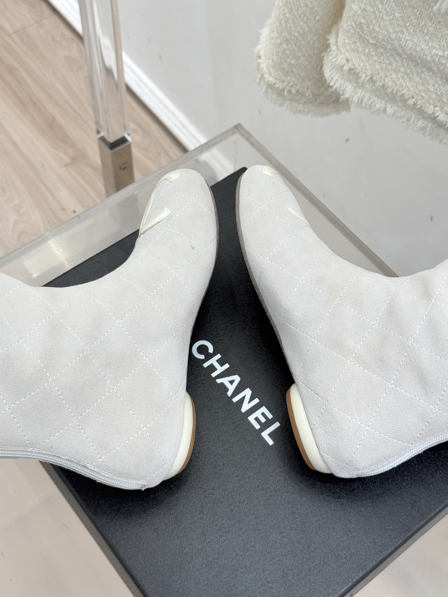 CHANE*｜小香经典大双C菱格中古中筒靴这双丽珍鞋 简直是时尚长河里的璀璨明珠它的设计极具辨识度 大双