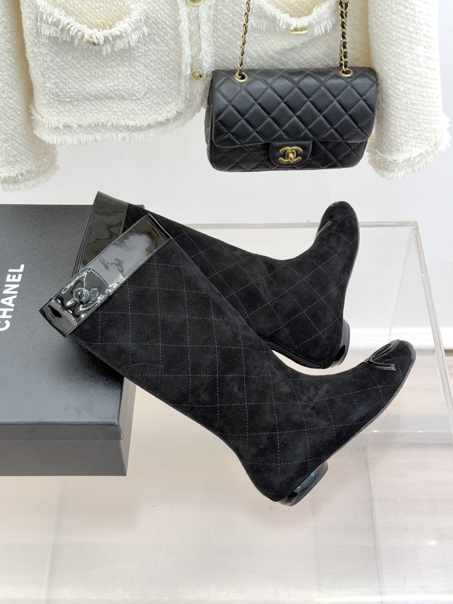 CHANE*｜小香经典大双C菱格中古中筒靴这双丽珍鞋 简直是时尚长河里的璀璨明珠它的设计极具辨识度 大双