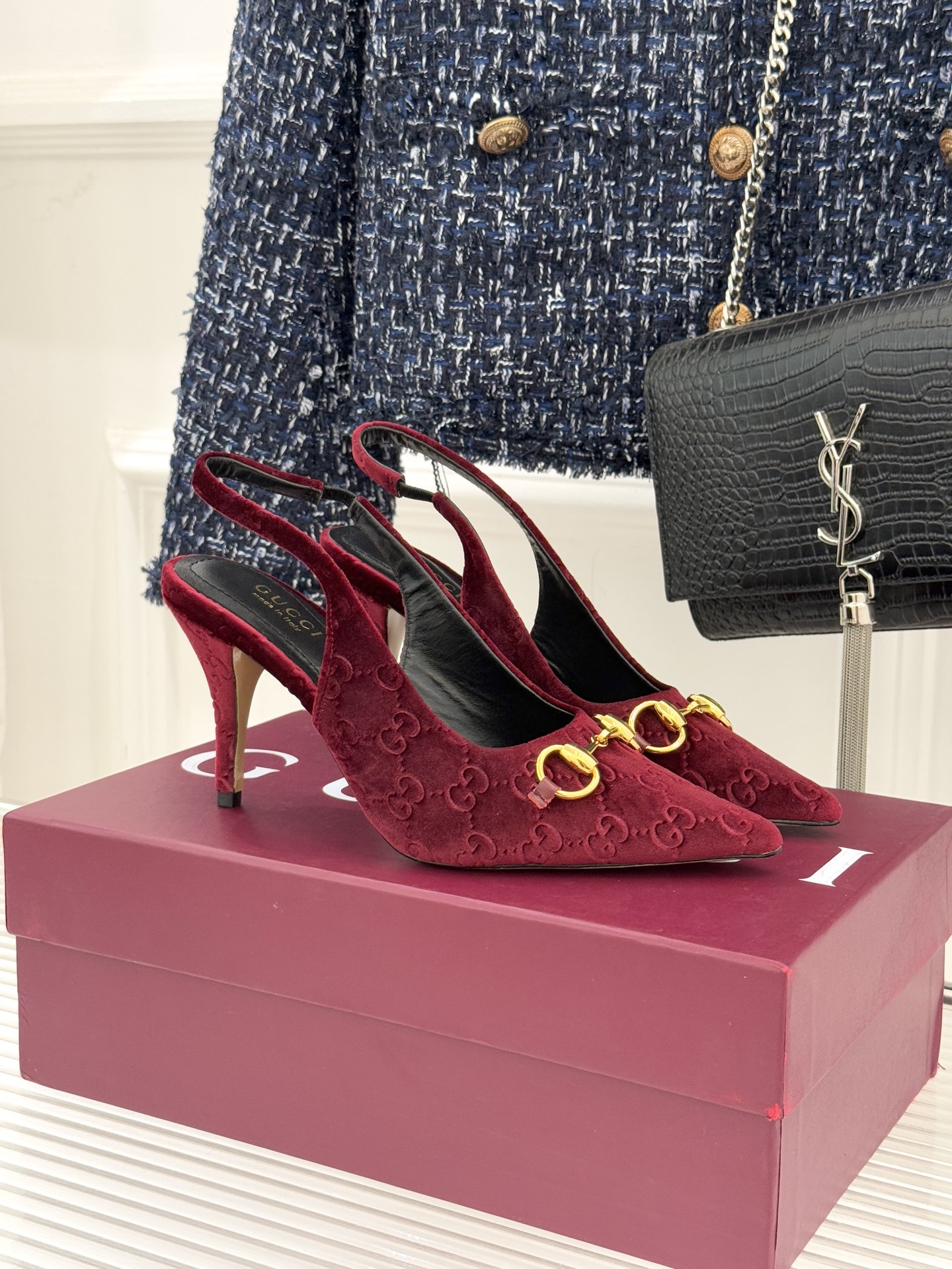 Gucci Women’s Horsebit Pointed-Toe Slingback Heels Sandals – Luxurious Leather