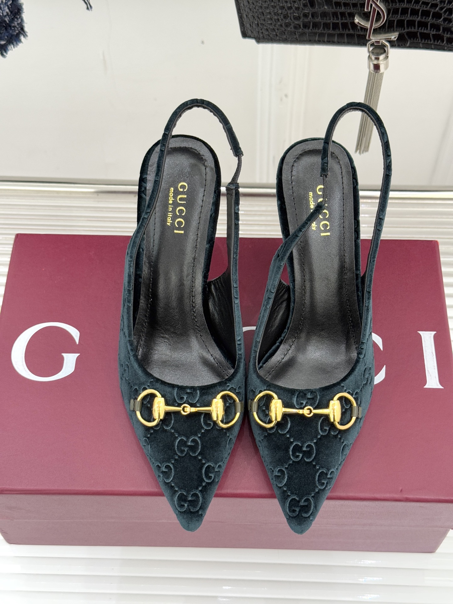 Gucci Horsebit Slingback Heels: Elegant Suede & Leather Pointed-Toe Sandals 5 i1762097752110 8162 0 3