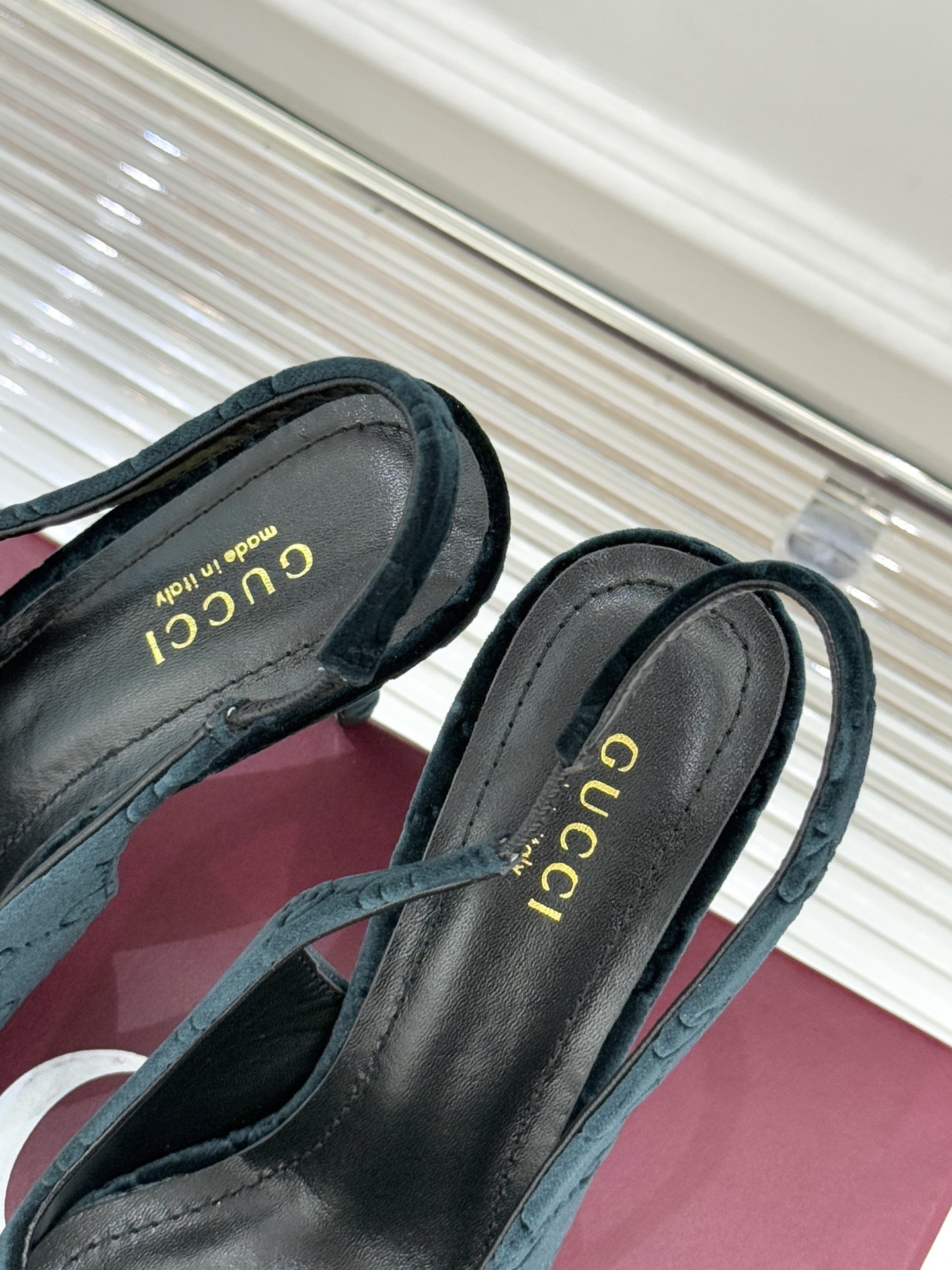 Gucci Horsebit Slingback Heels: Elegant Suede & Leather Pointed-Toe Sandals 9 i1762097753380 2732 0 7