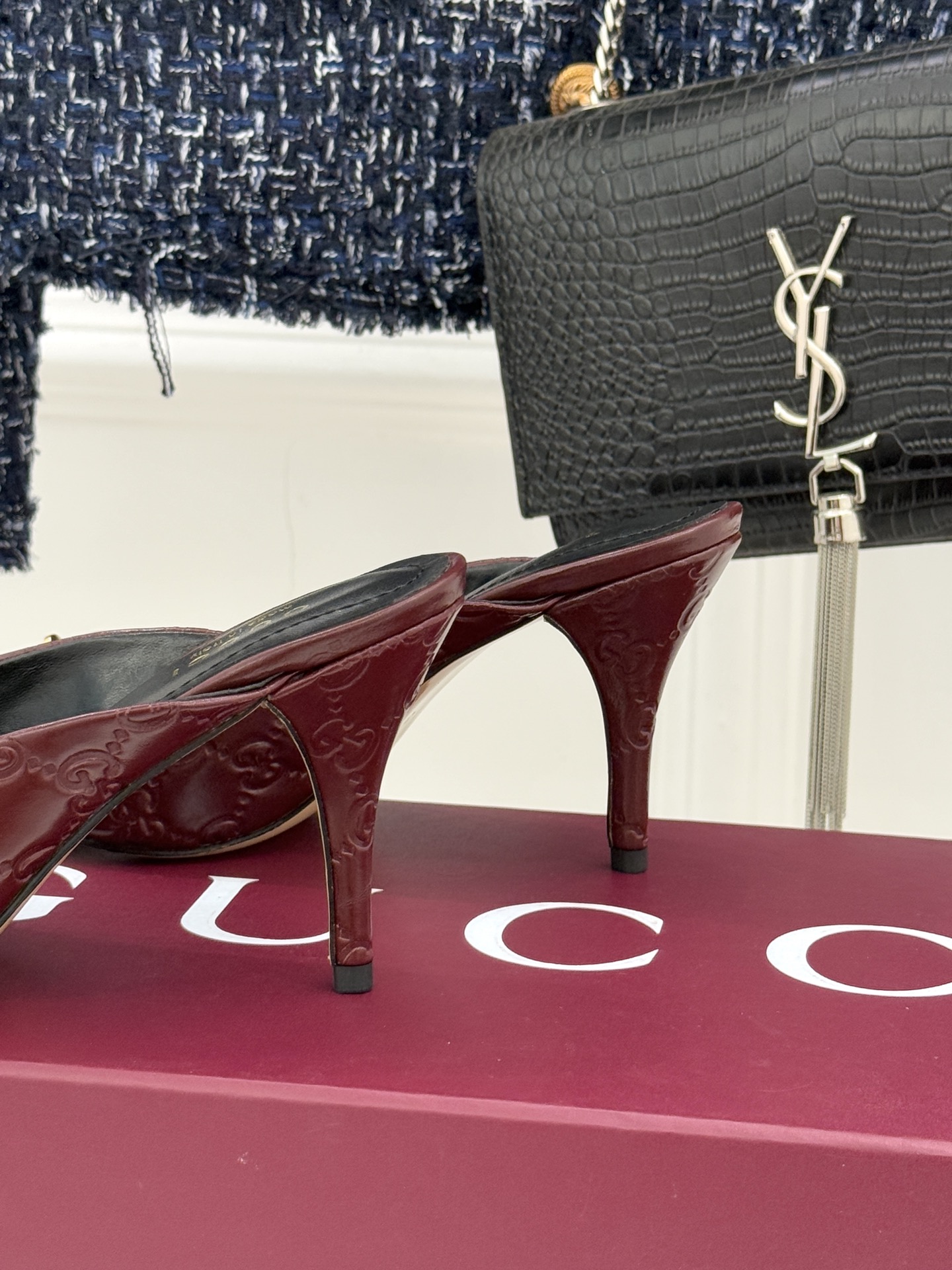 Gucci Women's Horsebit Pointed-Toe Slingback Heels Sandals 7 i1762097789384 91 0 5