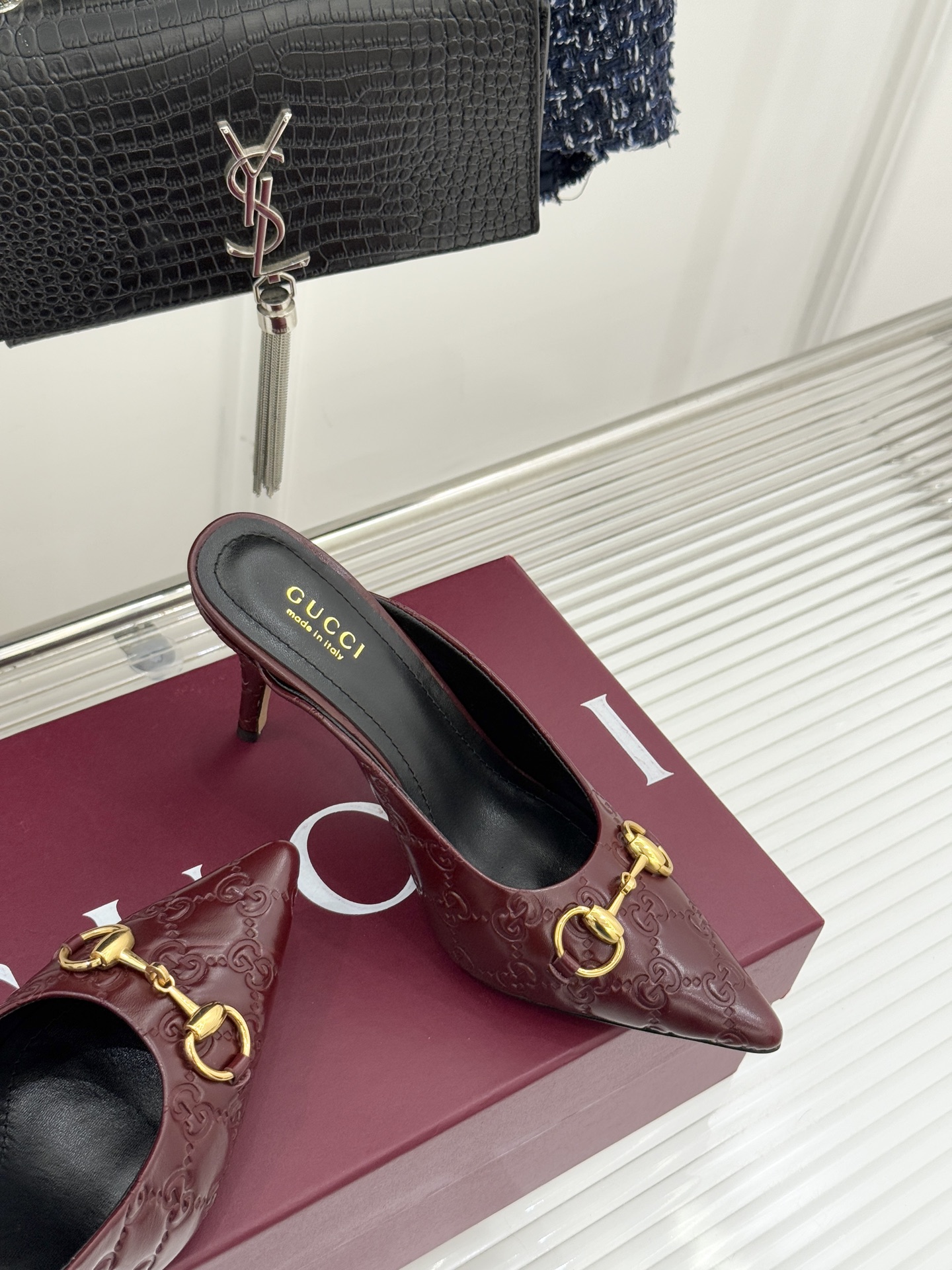 Gucci Women's Horsebit Pointed-Toe Slingback Heels Sandals 6 i1762097789484 2229 0 4