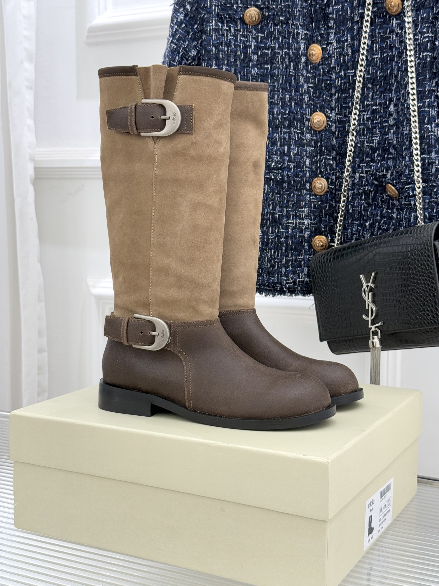 UNfolio25WF新品复古皮带扣拼色靴系列当复古风潮碰撞撞色美学这系列以标志性细节与多元风格重新定义