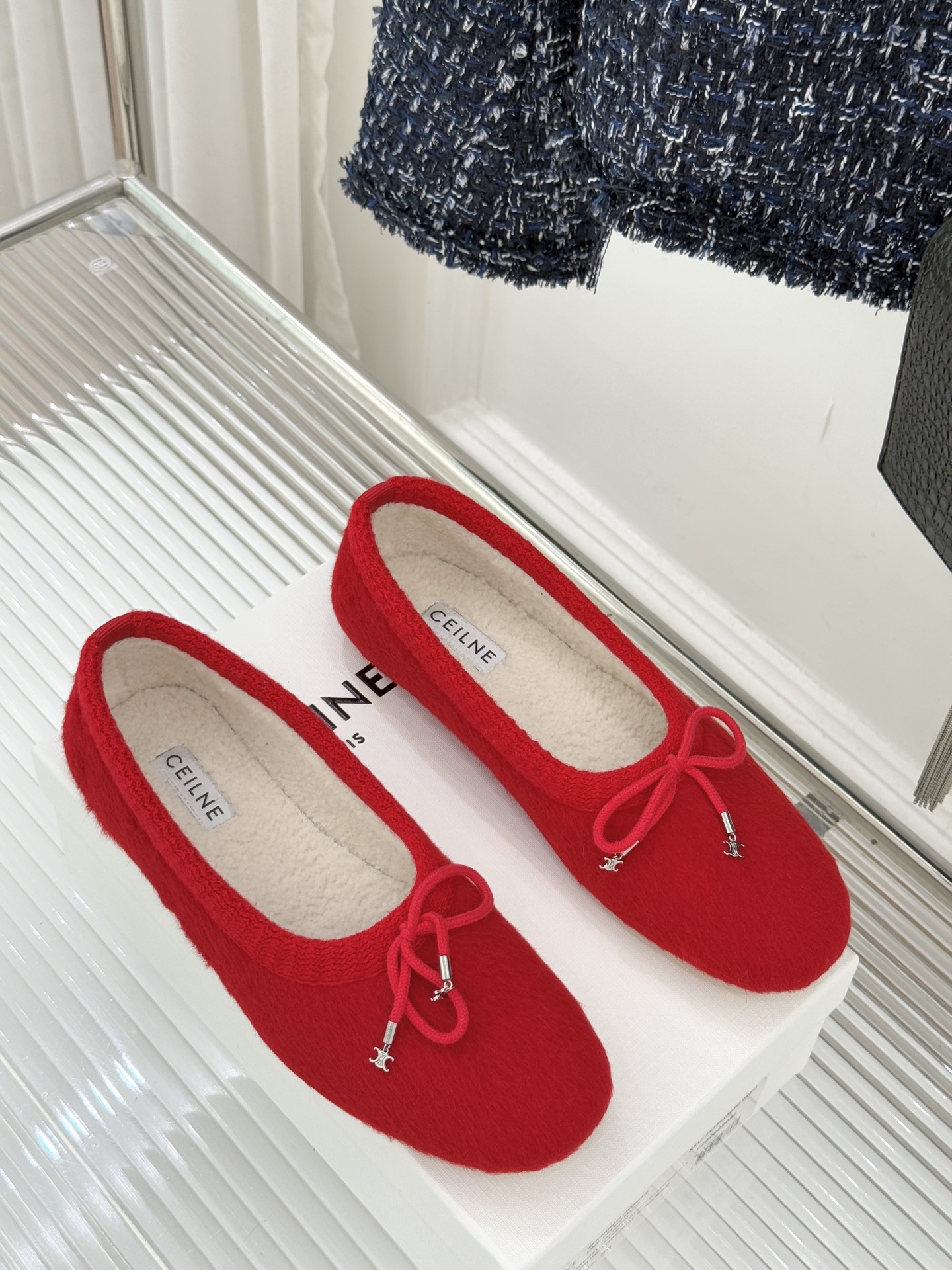 Celine /塞琳25WF新品蝴蝶结针织毛毛平底芭蕾舞鞋当芭蕾美学的灵动邂逅布尔乔亚风的慵懒精致这双芭