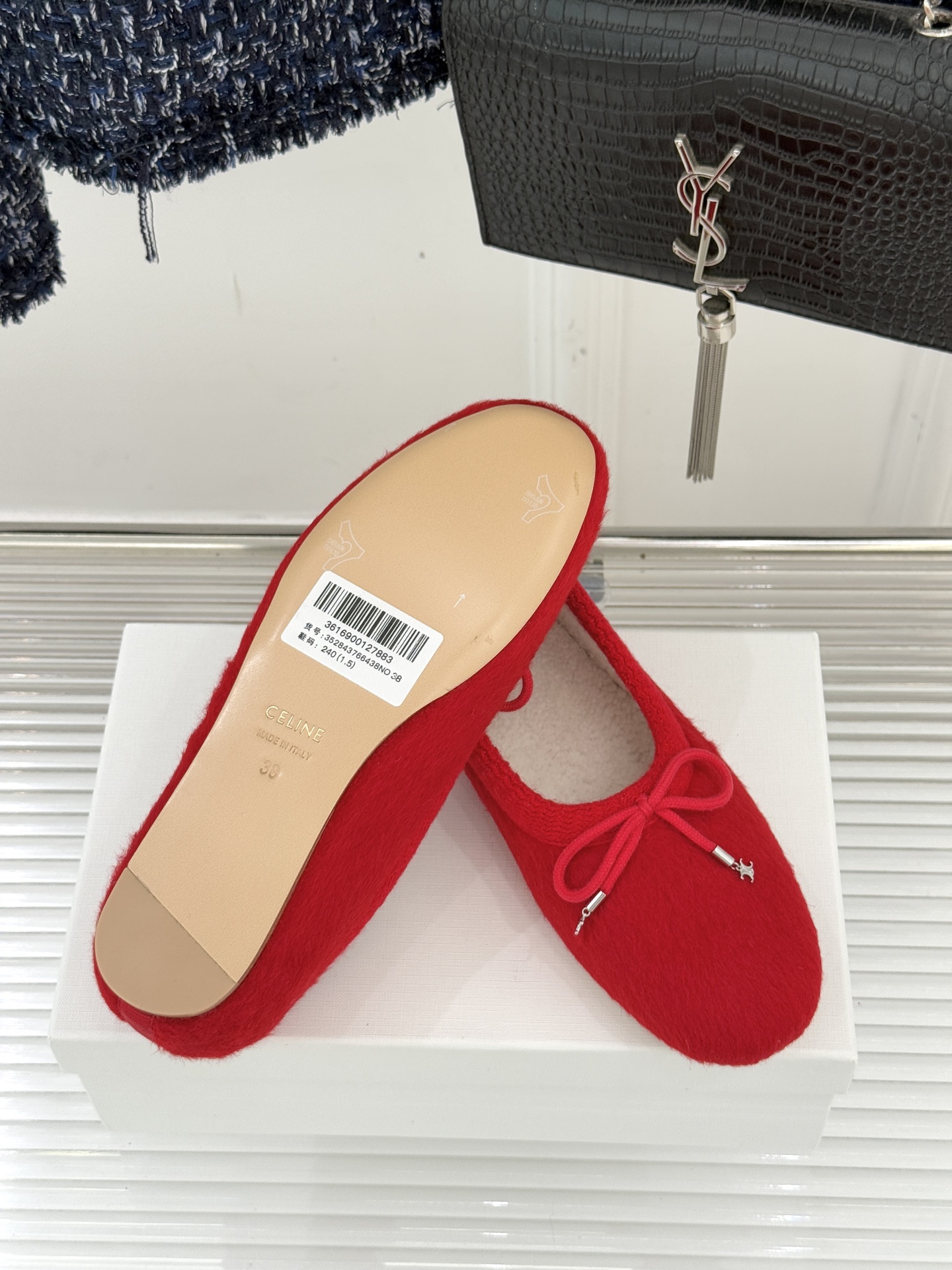 Celine /塞琳25WF新品蝴蝶结针织毛毛平底芭蕾舞鞋当芭蕾美学的灵动邂逅布尔乔亚风的慵懒精致这双芭