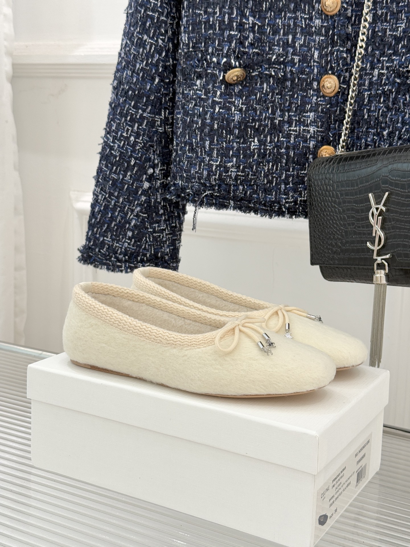 Celine /塞琳25WF新品蝴蝶结针织毛毛平底芭蕾舞鞋当芭蕾美学的灵动邂逅布尔乔亚风的慵懒精致这双芭