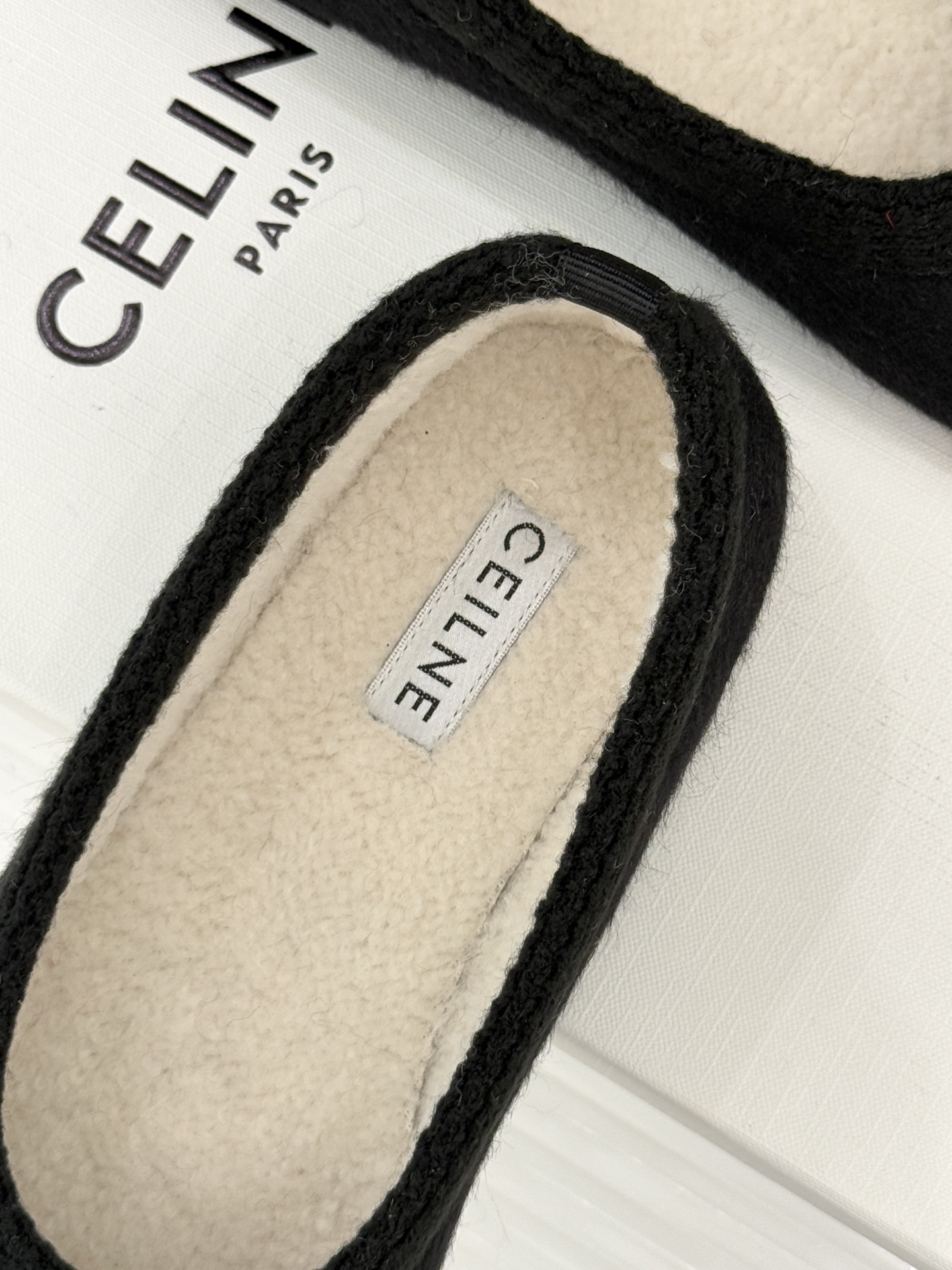 Celine /塞琳25WF新品蝴蝶结针织毛毛平底芭蕾舞鞋当芭蕾美学的灵动邂逅布尔乔亚风的慵懒精致这双芭