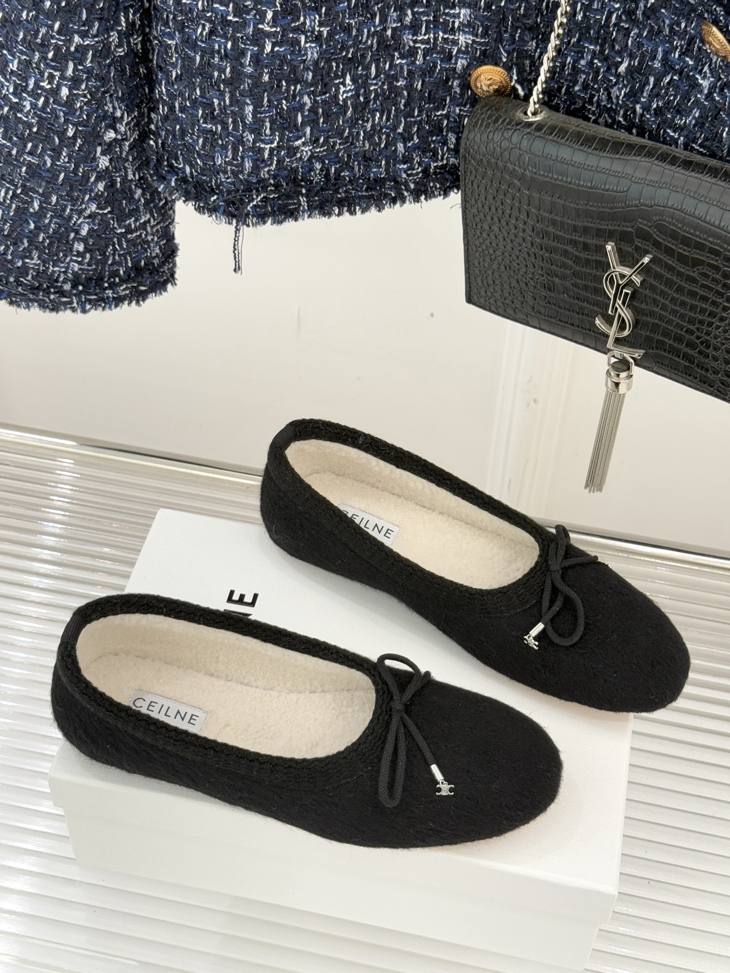 Celine /塞琳25WF新品蝴蝶结针织毛毛平底芭蕾舞鞋当芭蕾美学的灵动邂逅布尔乔亚风的慵懒精致这双芭