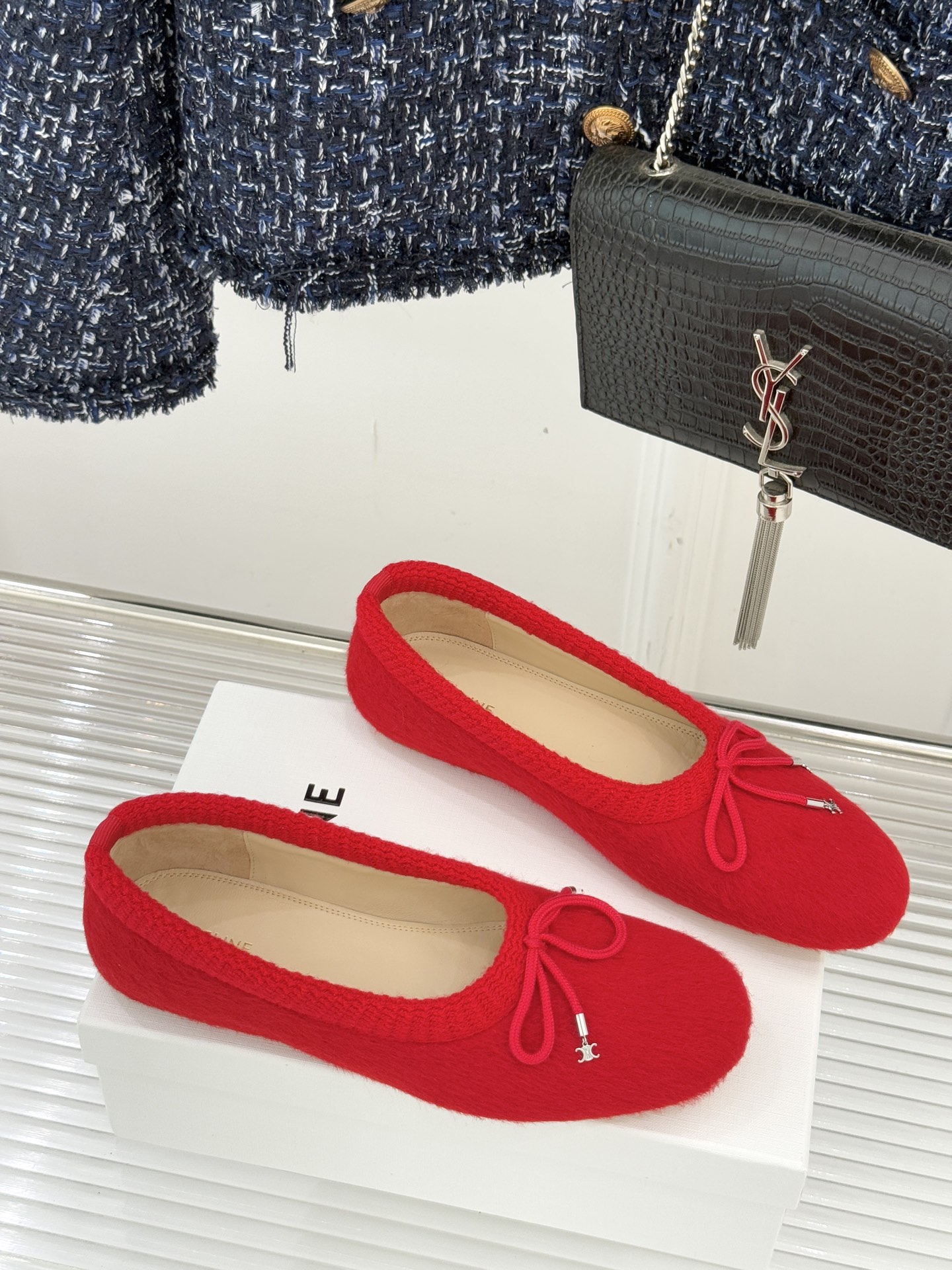 Celine /塞琳25WF新品蝴蝶结针织毛毛平底芭蕾舞鞋当芭蕾美学的灵动邂逅布尔乔亚风的慵懒精致这双芭
