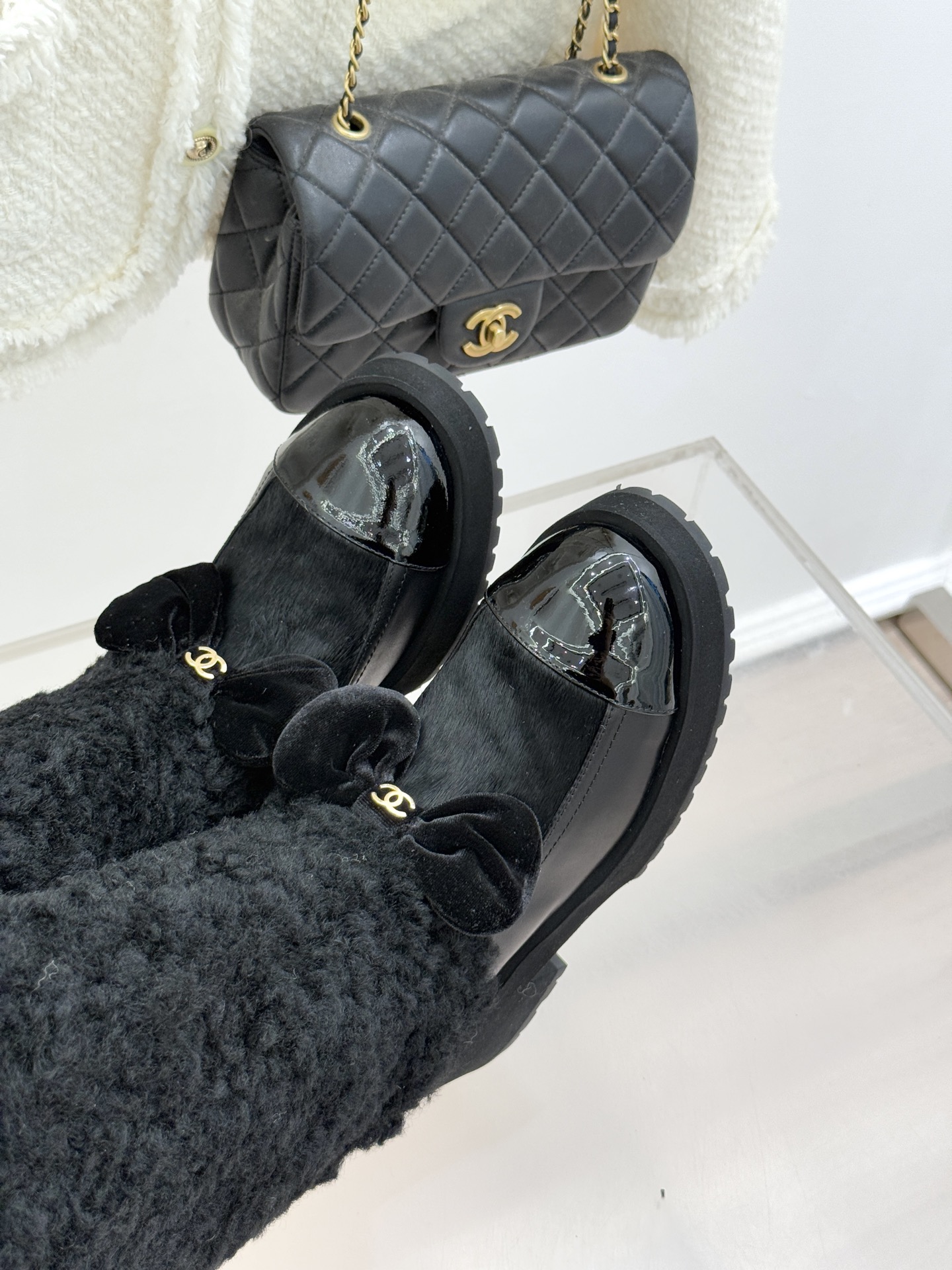 CHANE*｜小香25N Coco Neige双C蝴蝶结拼色厚底雪地靴当圣莫里茨的初雪邂逅巴黎格调这款雪