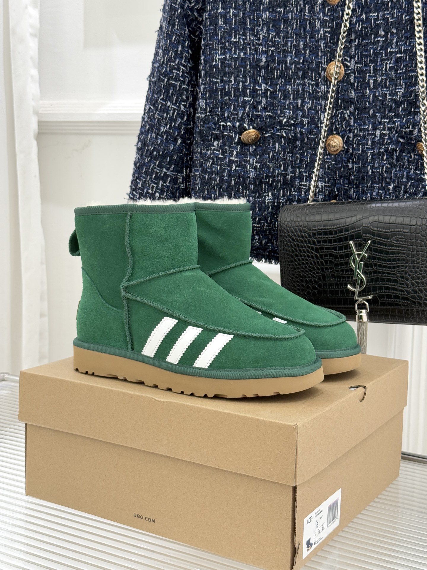 UGG X PUMA彪马联名款新品雪地靴当雪地靴界的保暖标杆UGG与运动领域的潮流先锋PUMA跨界相拥打