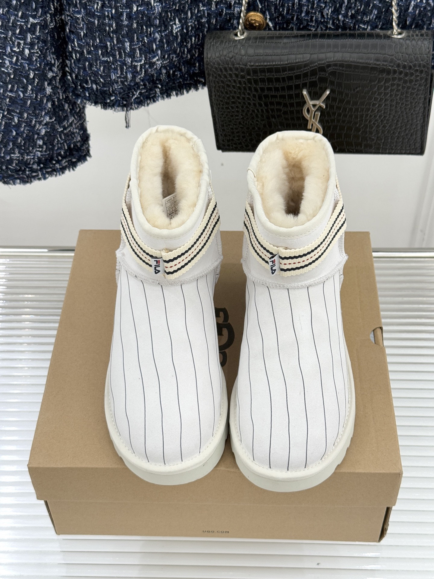 UGG X PUMA彪马联名款新品雪地靴当雪地靴界的保暖标杆UGG与运动领域的潮流先锋PUMA跨界相拥打