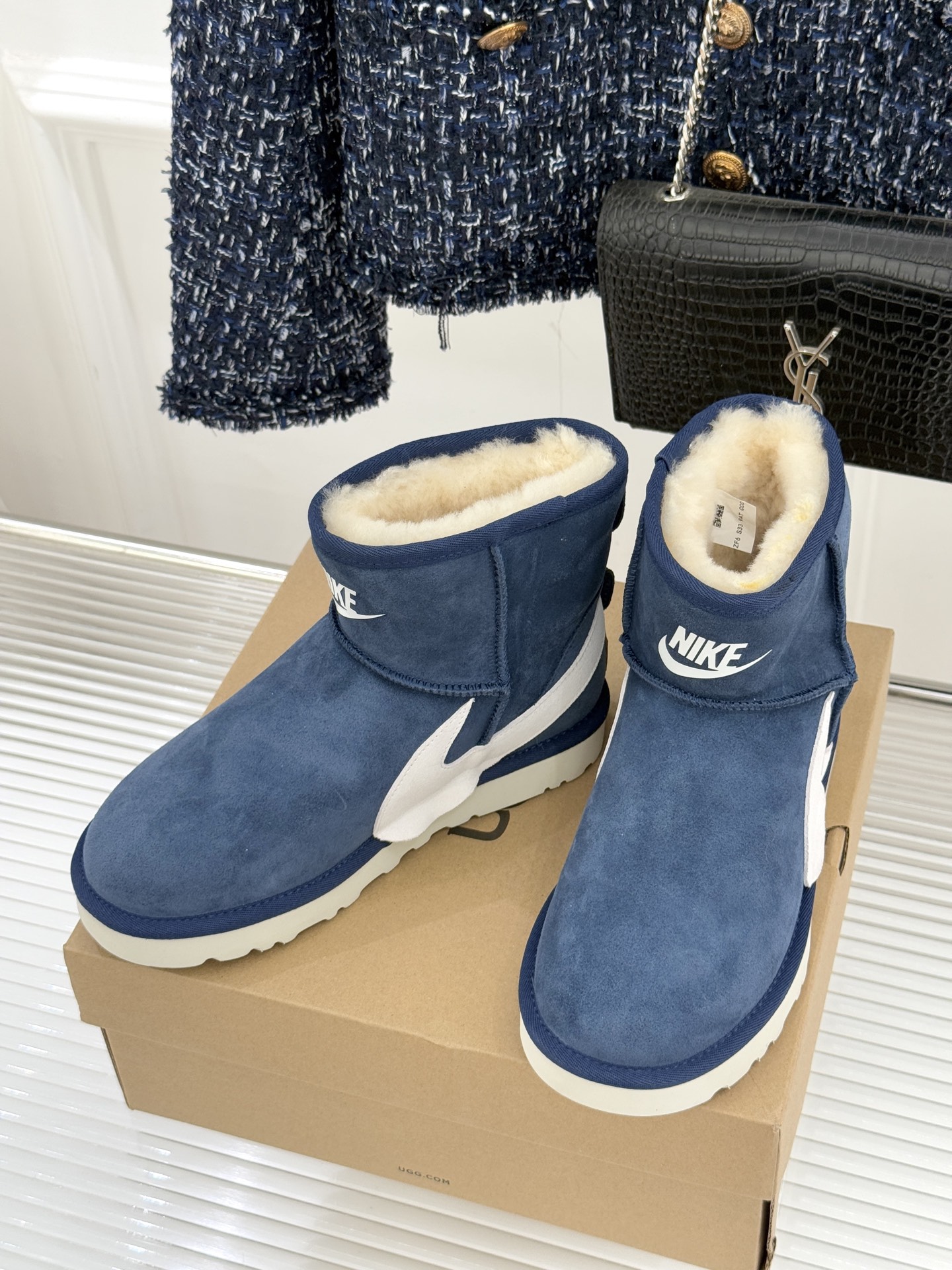 UGG X PUMA彪马联名款新品雪地靴当雪地靴界的保暖标杆UGG与运动领域的潮流先锋PUMA跨界相拥打