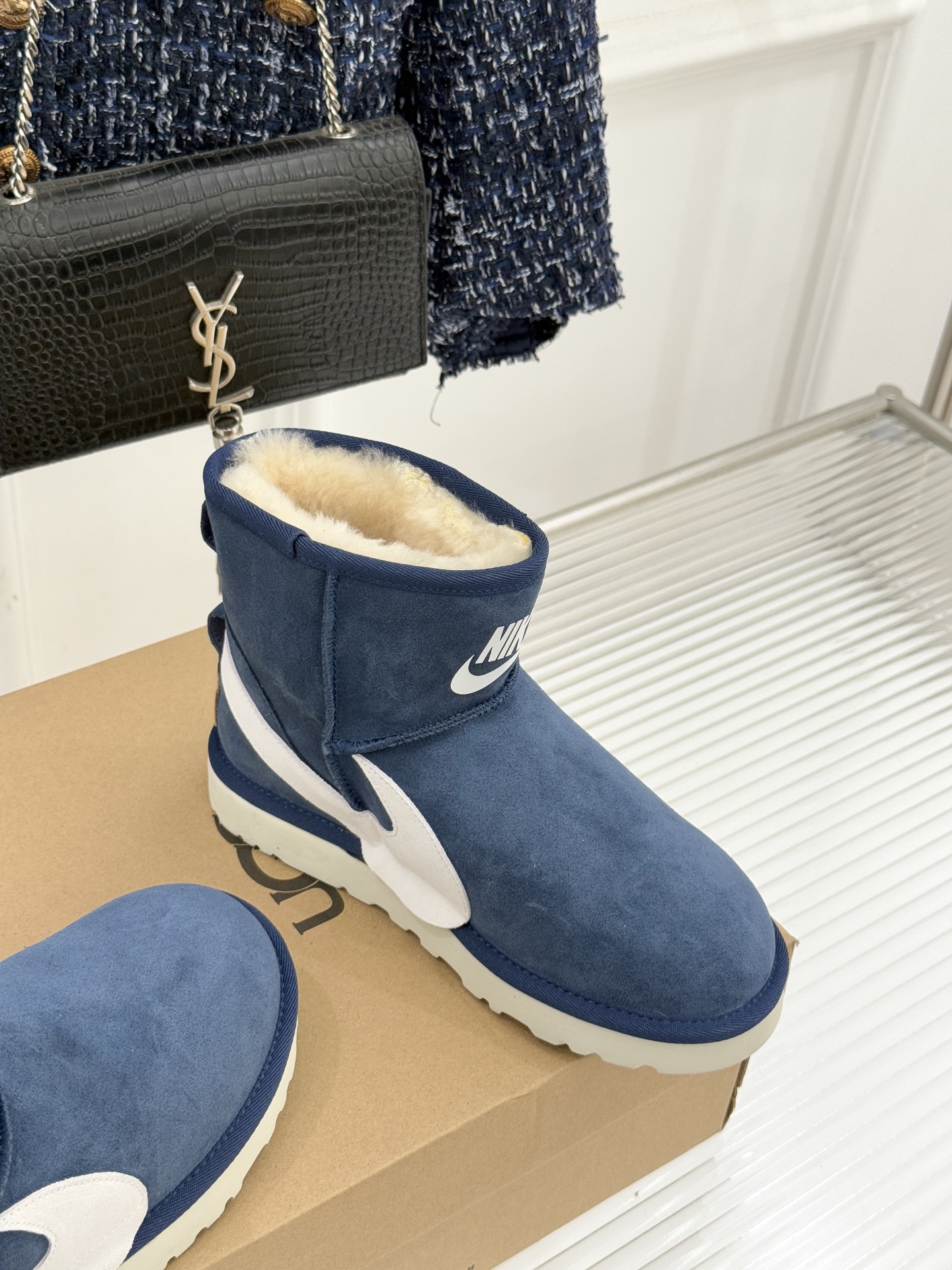 UGG X PUMA彪马联名款新品雪地靴当雪地靴界的保暖标杆UGG与运动领域的潮流先锋PUMA跨界相拥打