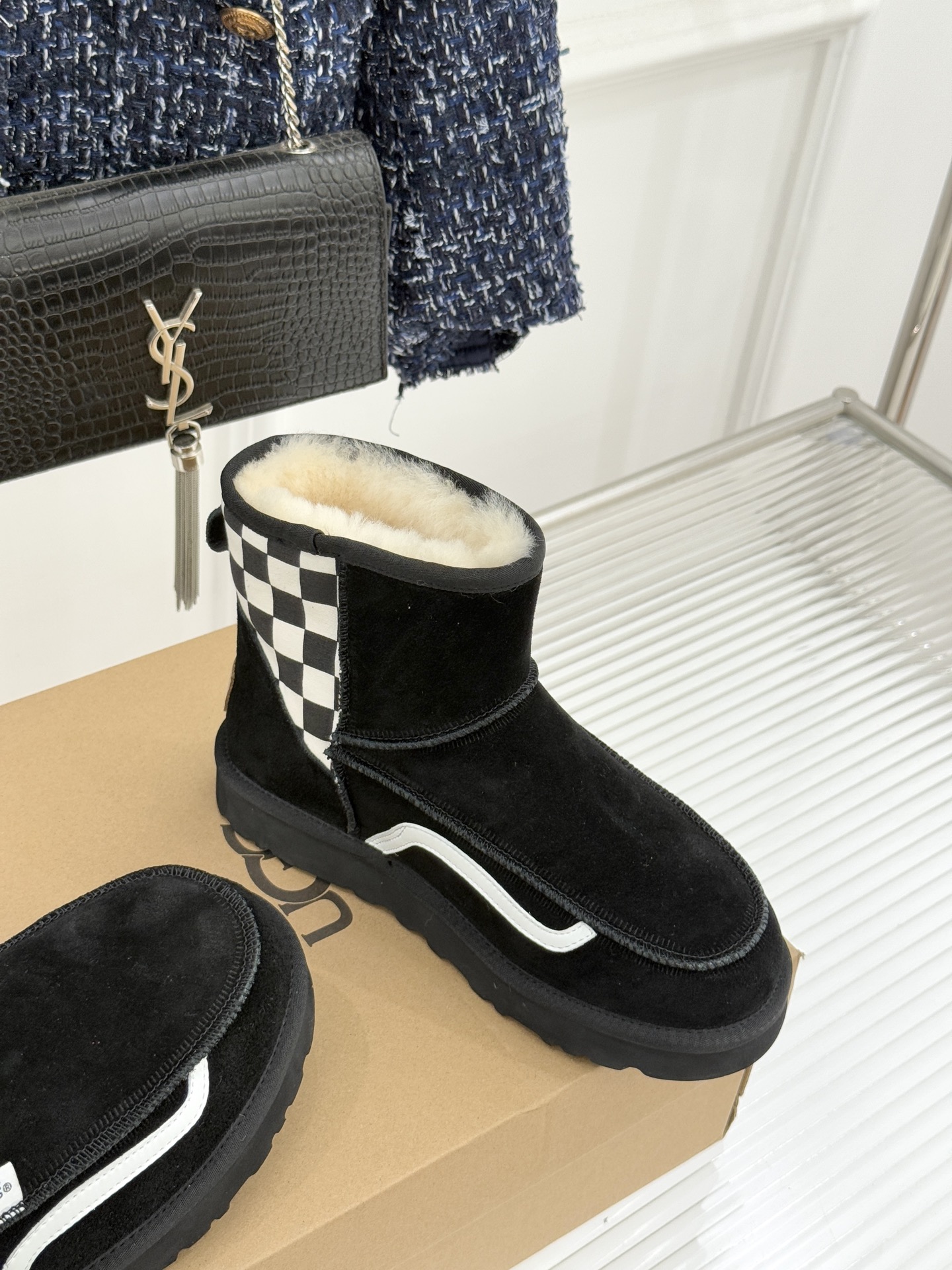 UGG X PUMA彪马联名款新品雪地靴当雪地靴界的保暖标杆UGG与运动领域的潮流先锋PUMA跨界相拥打