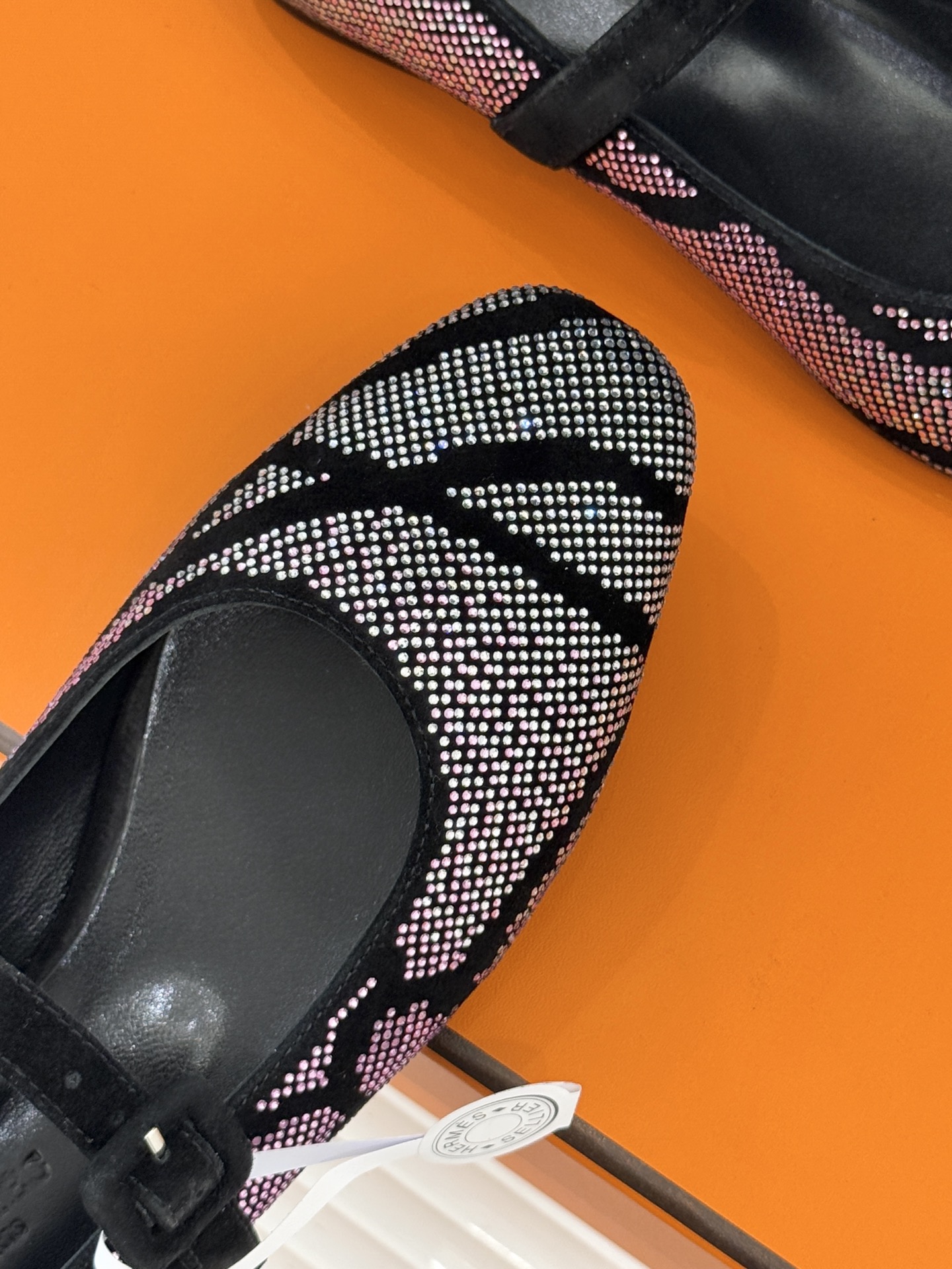 顶版 （配原版飞机盒）Hermès/爱马仕26WF新品水钻玛丽珍鞋承袭爱马仕百年制鞋匠心圆头玛丽珍鞋以经