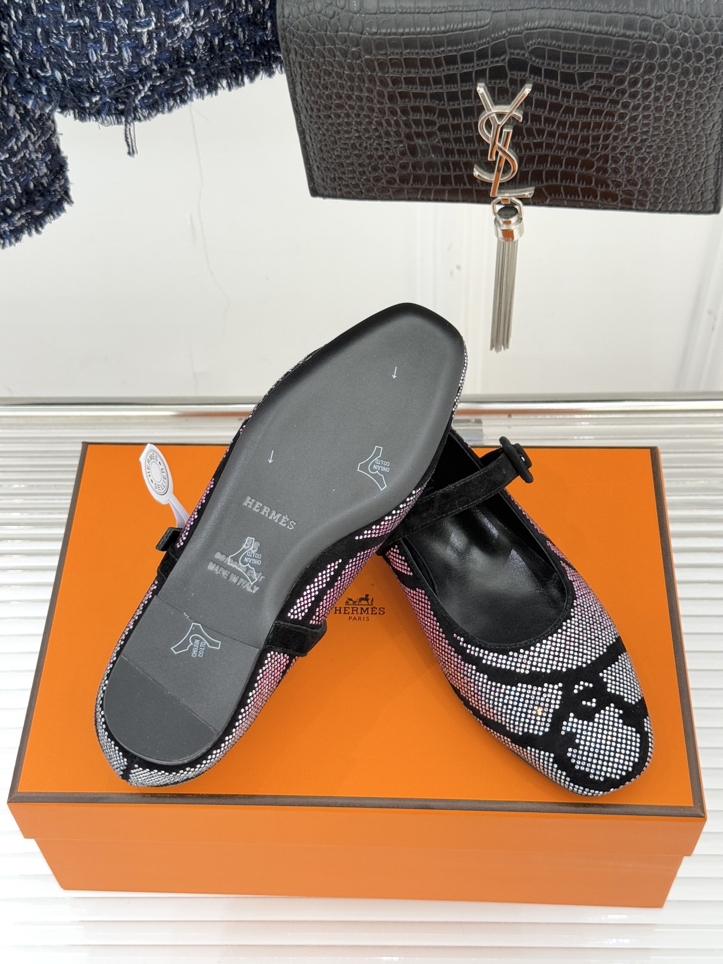 顶版 （配原版飞机盒）Hermès/爱马仕26WF新品水钻玛丽珍鞋承袭爱马仕百年制鞋匠心圆头玛丽珍鞋以经