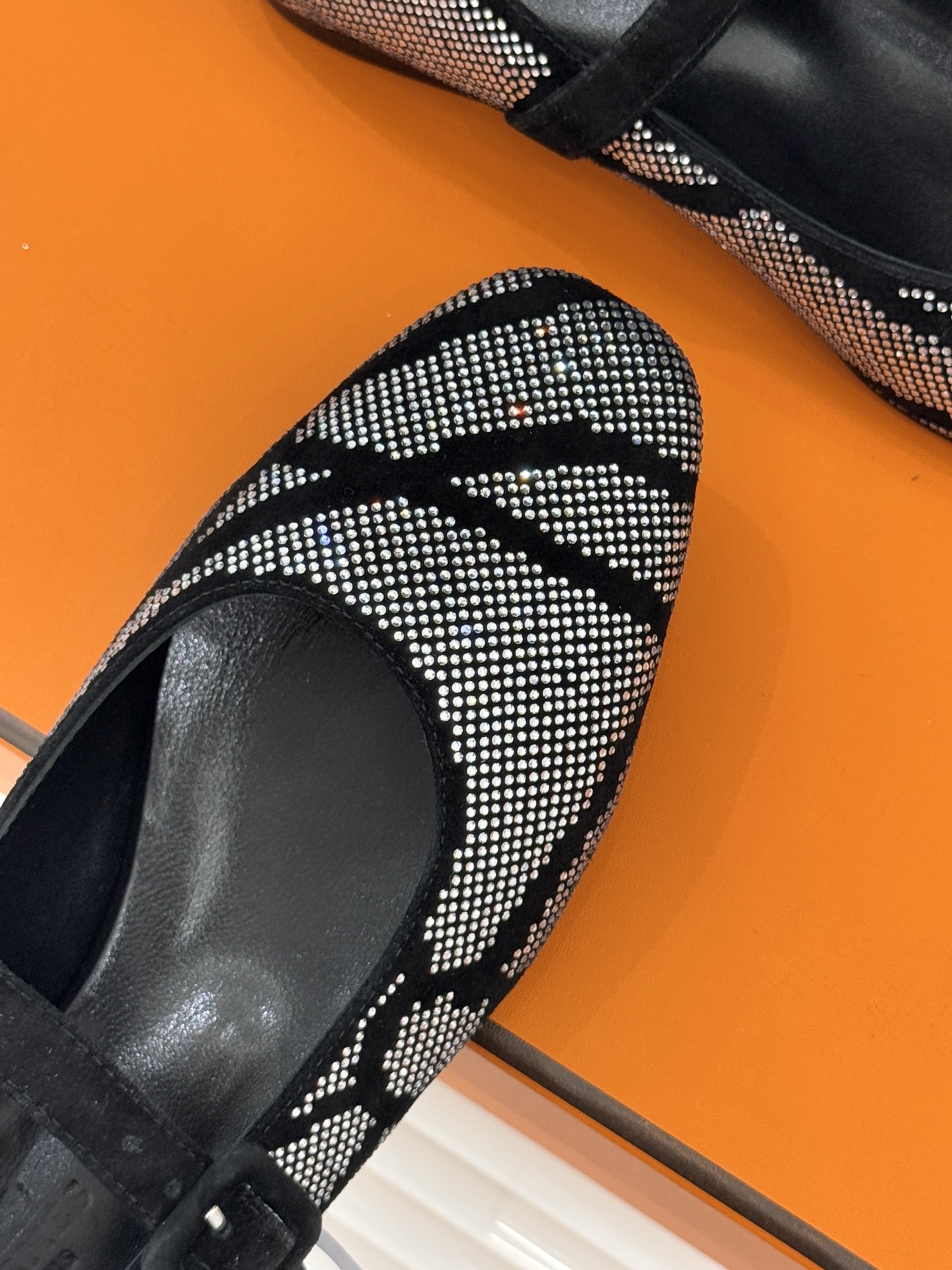 顶版 （配原版飞机盒）Hermès/爱马仕26WF新品水钻玛丽珍鞋承袭爱马仕百年制鞋匠心圆头玛丽珍鞋以经