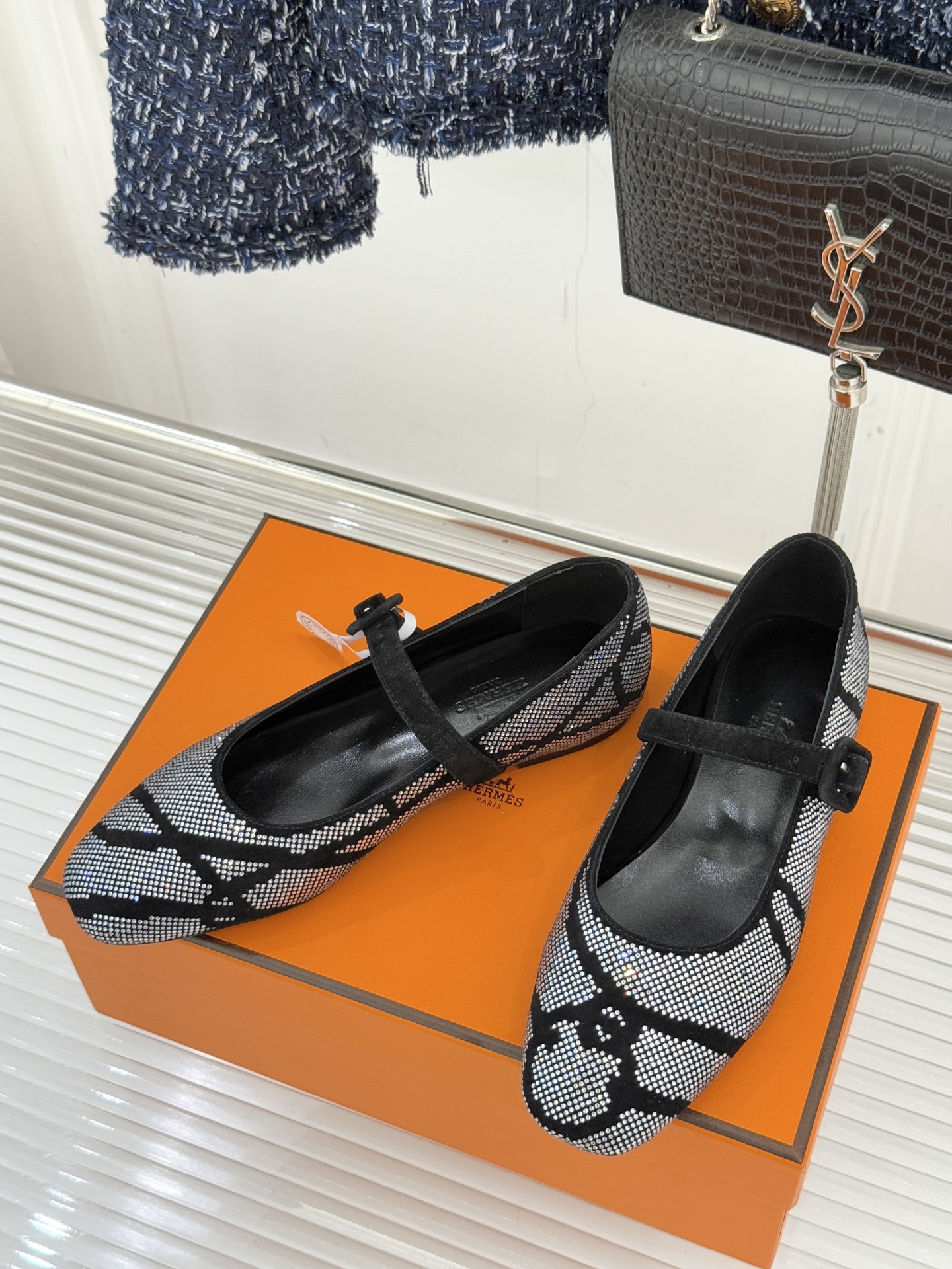 顶版 （配原版飞机盒）Hermès/爱马仕26WF新品水钻玛丽珍鞋承袭爱马仕百年制鞋匠心圆头玛丽珍鞋以经