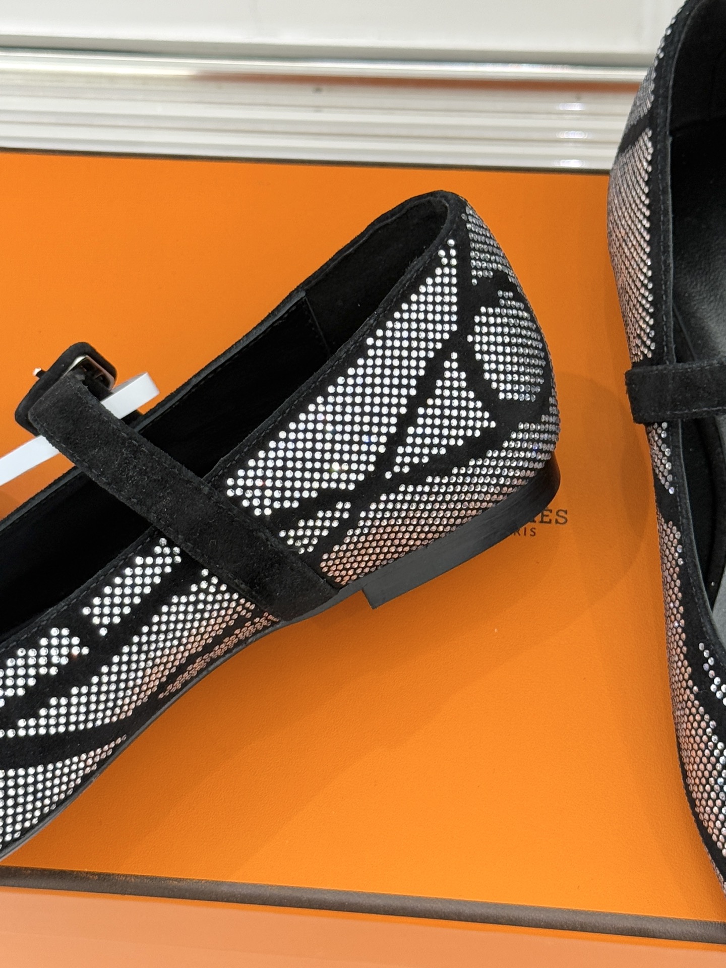 顶版 （配原版飞机盒）Hermès/爱马仕26WF新品水钻玛丽珍鞋承袭爱马仕百年制鞋匠心圆头玛丽珍鞋以经