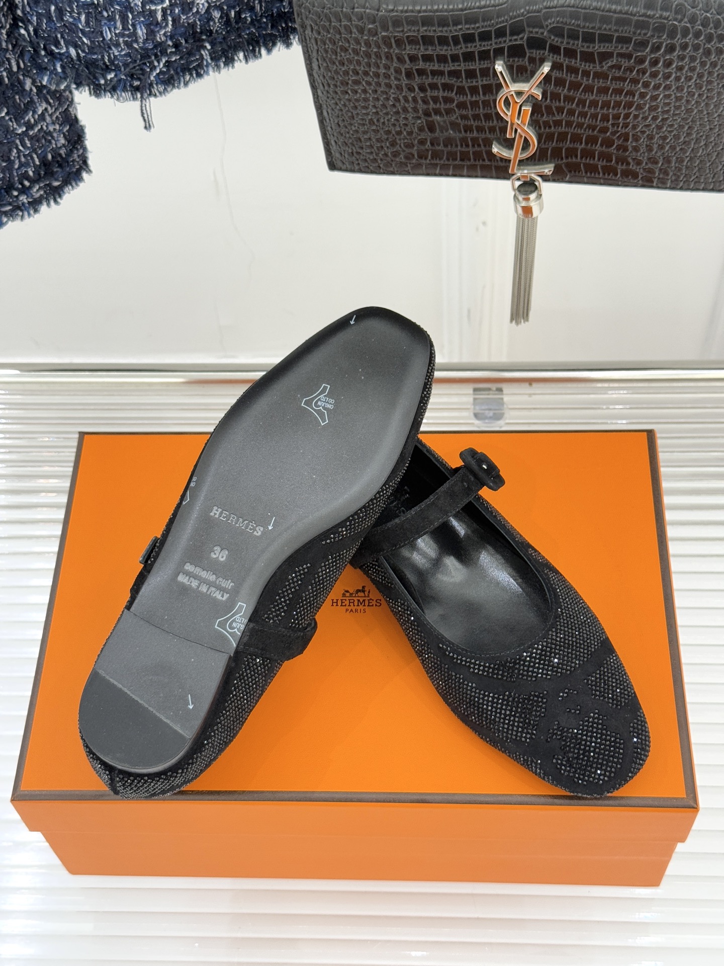 顶版 （配原版飞机盒）Hermès/爱马仕26WF新品水钻玛丽珍鞋承袭爱马仕百年制鞋匠心圆头玛丽珍鞋以经