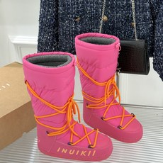 INUIKII经典秋冬秀款绑带羽绒靴滑雪鞋 雪地靴 当瑞士阿尔卑斯的冰雪与法式摩登美学相撞 这款雪地靴便以全能实力惊艳冬 INUIKII经典秋冬秀款绑带羽绒靴滑雪鞋 雪地靴 当瑞士阿尔卑斯的冰雪与法式摩登美学相撞 这款雪地靴便以全能实力惊艳冬