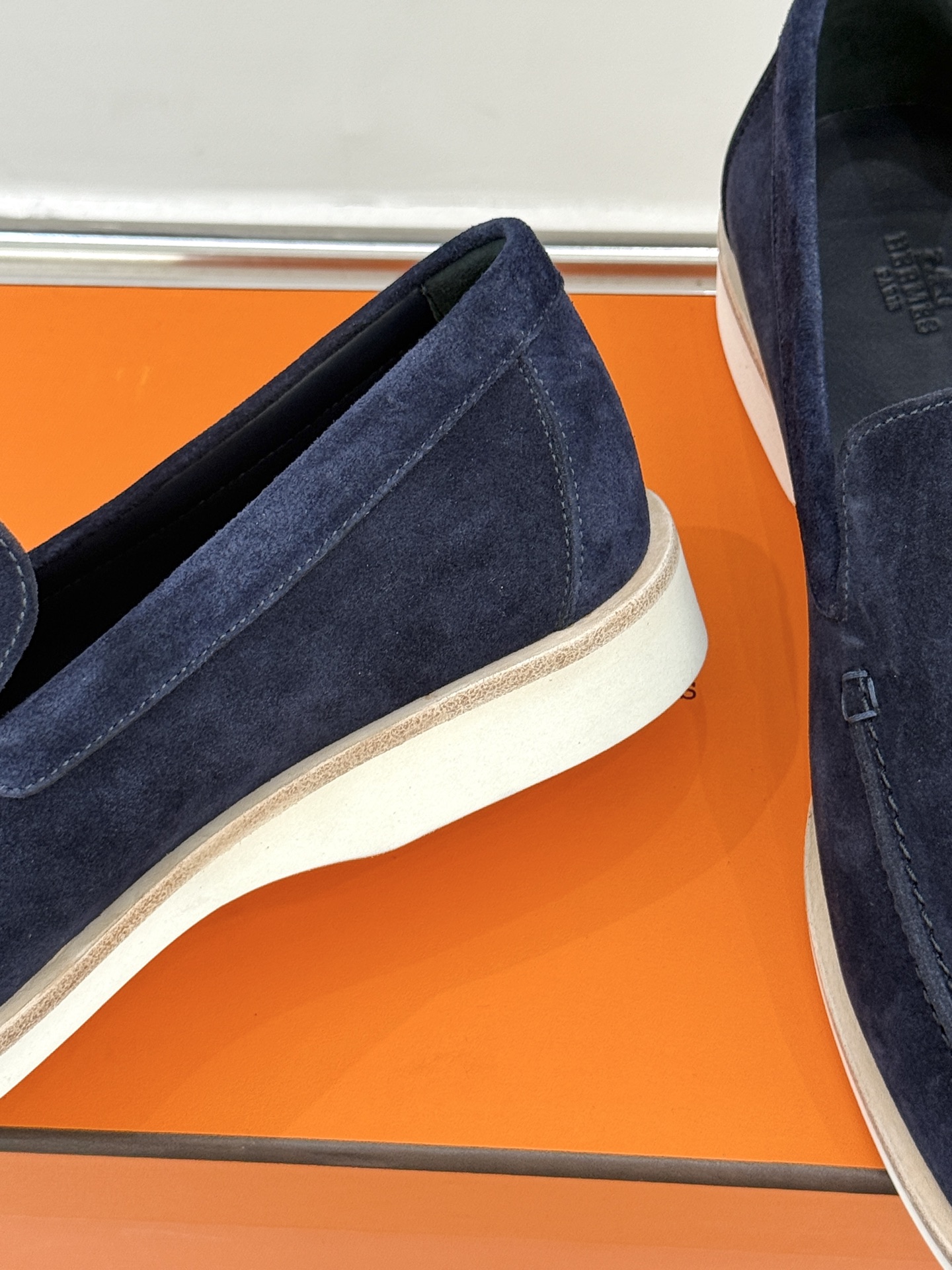 男码＋10Hermès/爱马仕25WF新品复古情侣款乐福鞋爱情—是岁月长河里的熠熠星辰而这双乐福鞋则是这