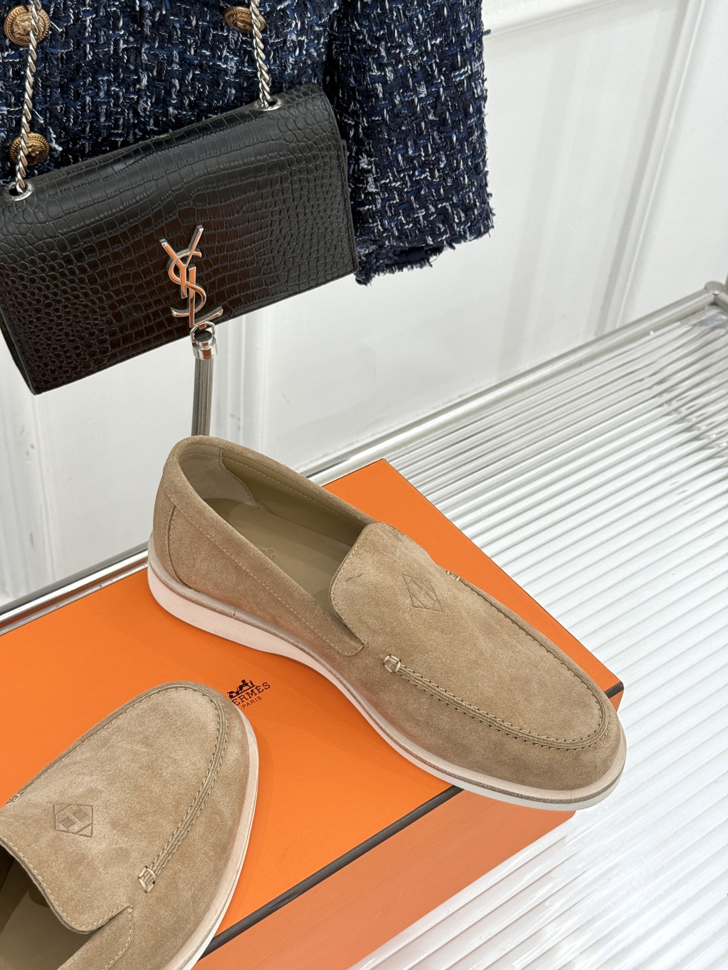 男码＋10Hermès/爱马仕25WF新品复古情侣款乐福鞋爱情—是岁月长河里的熠熠星辰而这双乐福鞋则是这