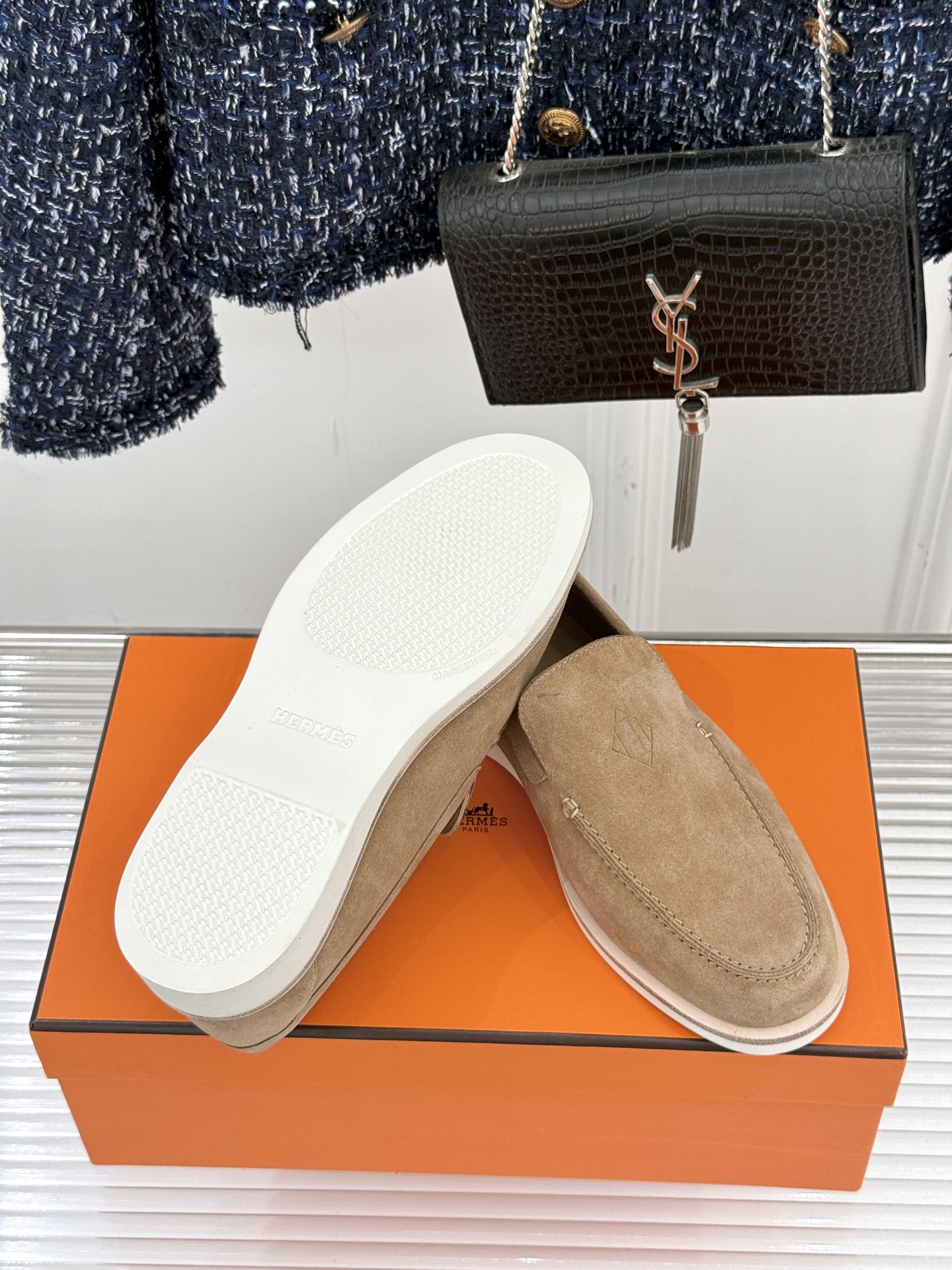 男码＋10Hermès/爱马仕25WF新品复古情侣款乐福鞋爱情—是岁月长河里的熠熠星辰而这双乐福鞋则是这