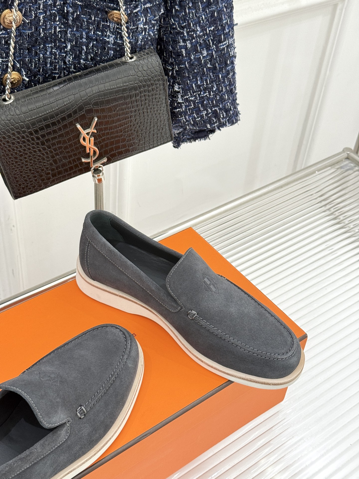 男码＋10Hermès/爱马仕25WF新品复古情侣款乐福鞋爱情—是岁月长河里的熠熠星辰而这双乐福鞋则是这