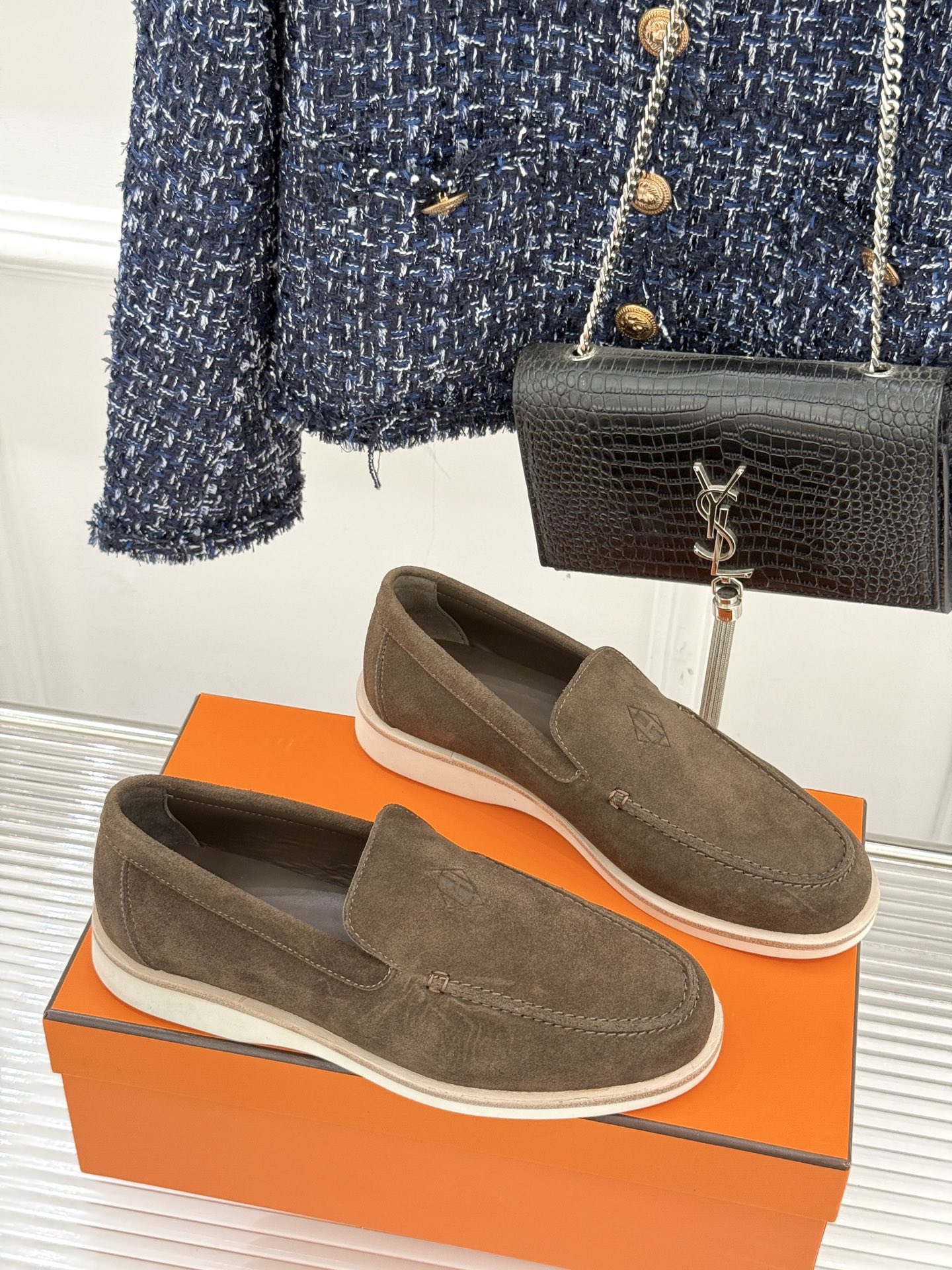 男码＋10Hermès/爱马仕25WF新品复古情侣款乐福鞋爱情—是岁月长河里的熠熠星辰而这双乐福鞋则是这